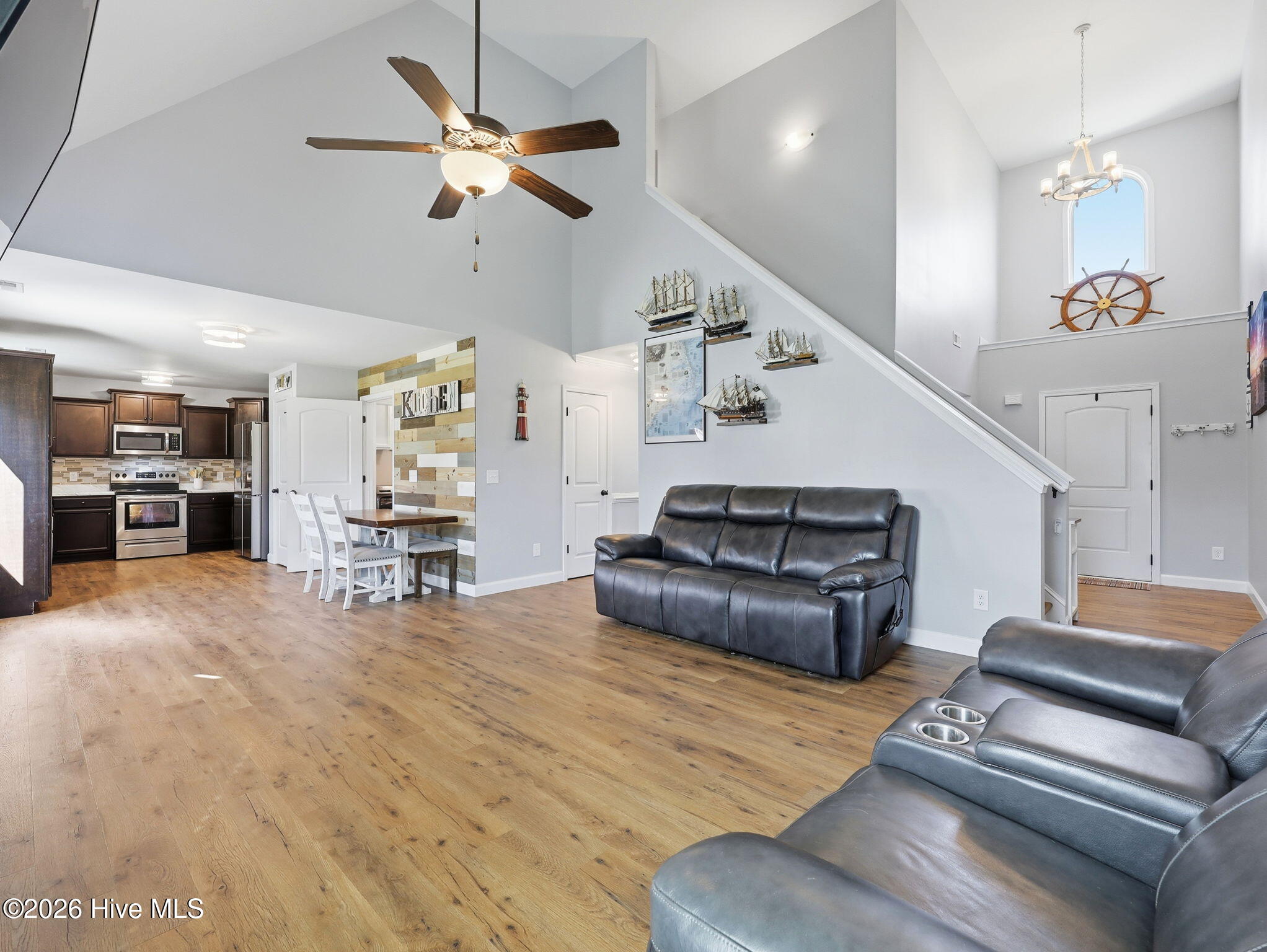 302 White Dove Drive Property Photo 16
