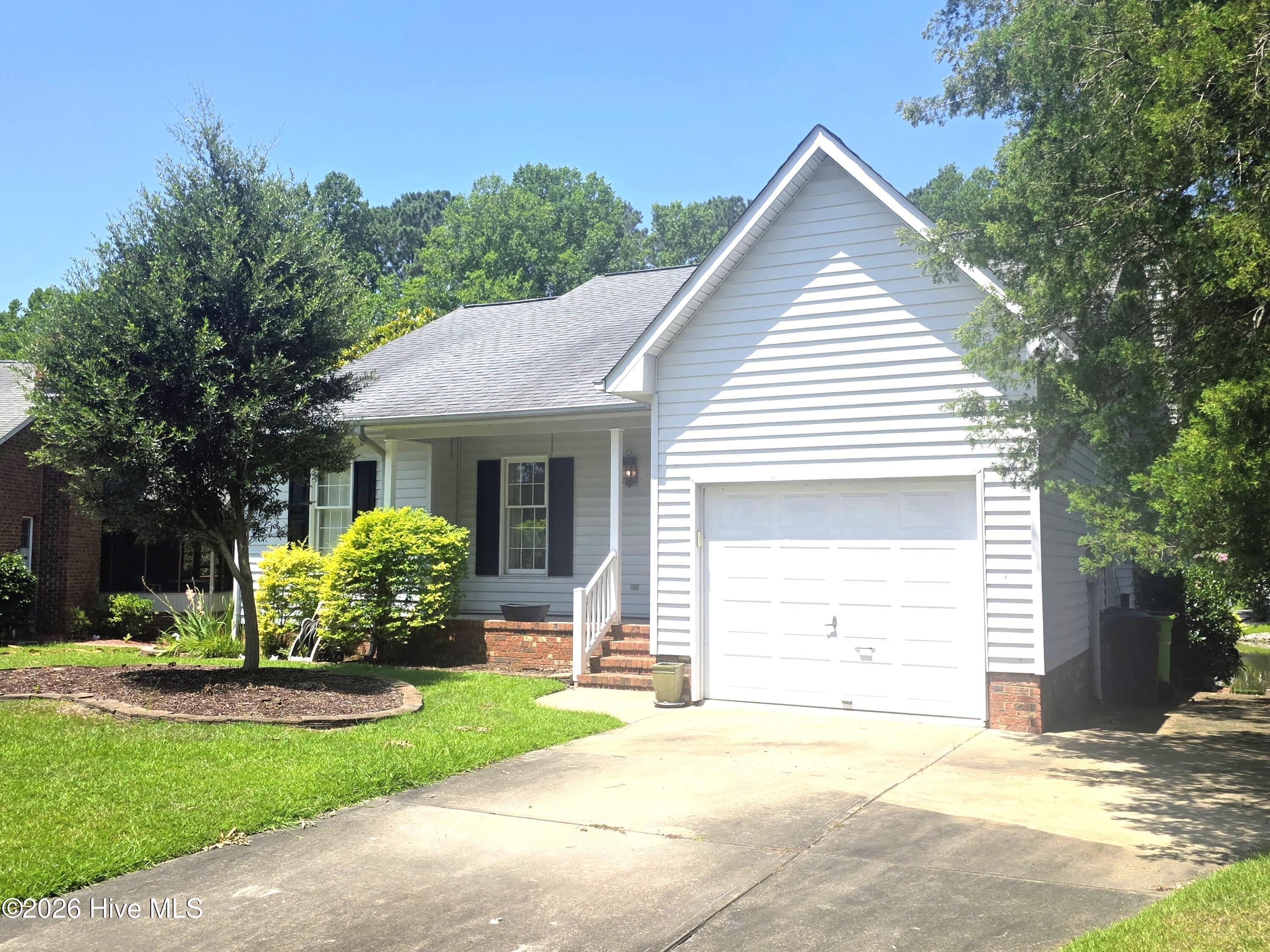 207 Lakemere Drive Property Photo 1