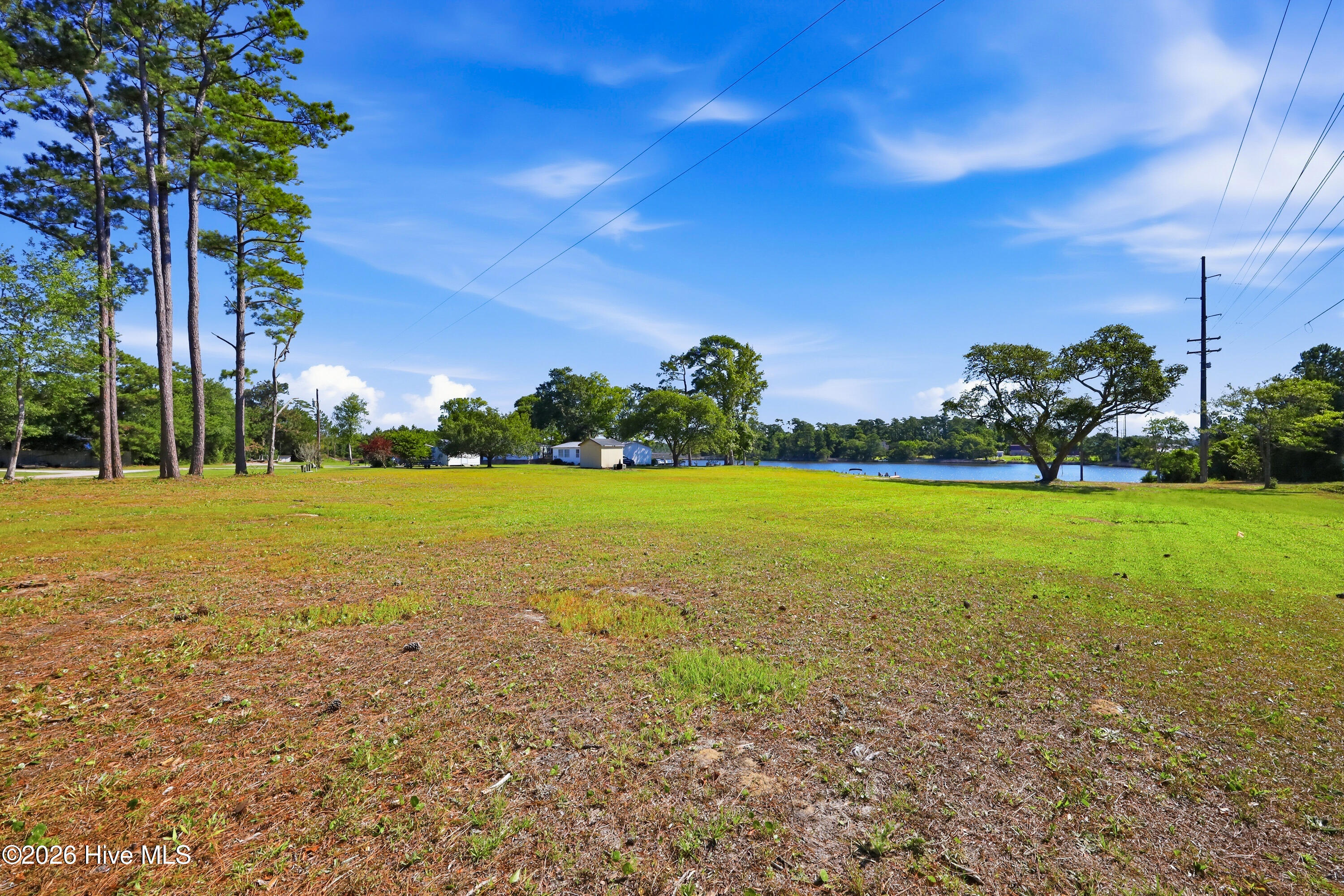 120 Russell Cove Property Photo 13