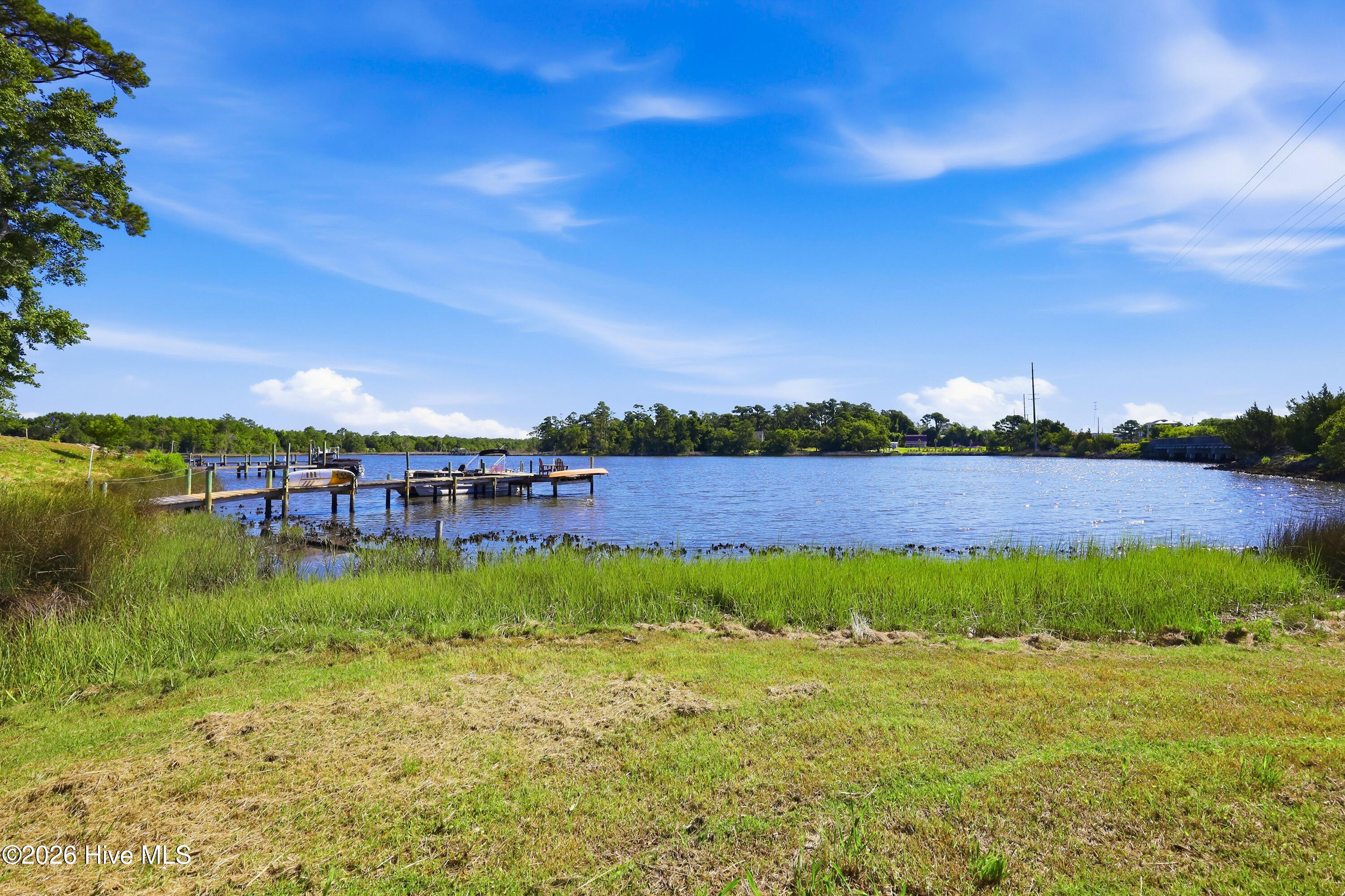 120 Russell Cove Property Photo 14