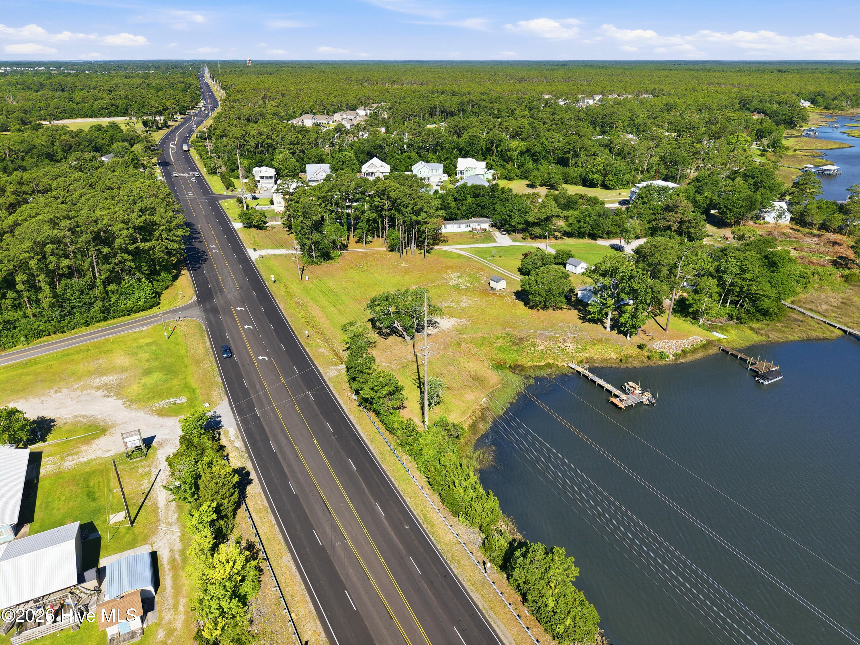120 Russell Cove Property Photo 16