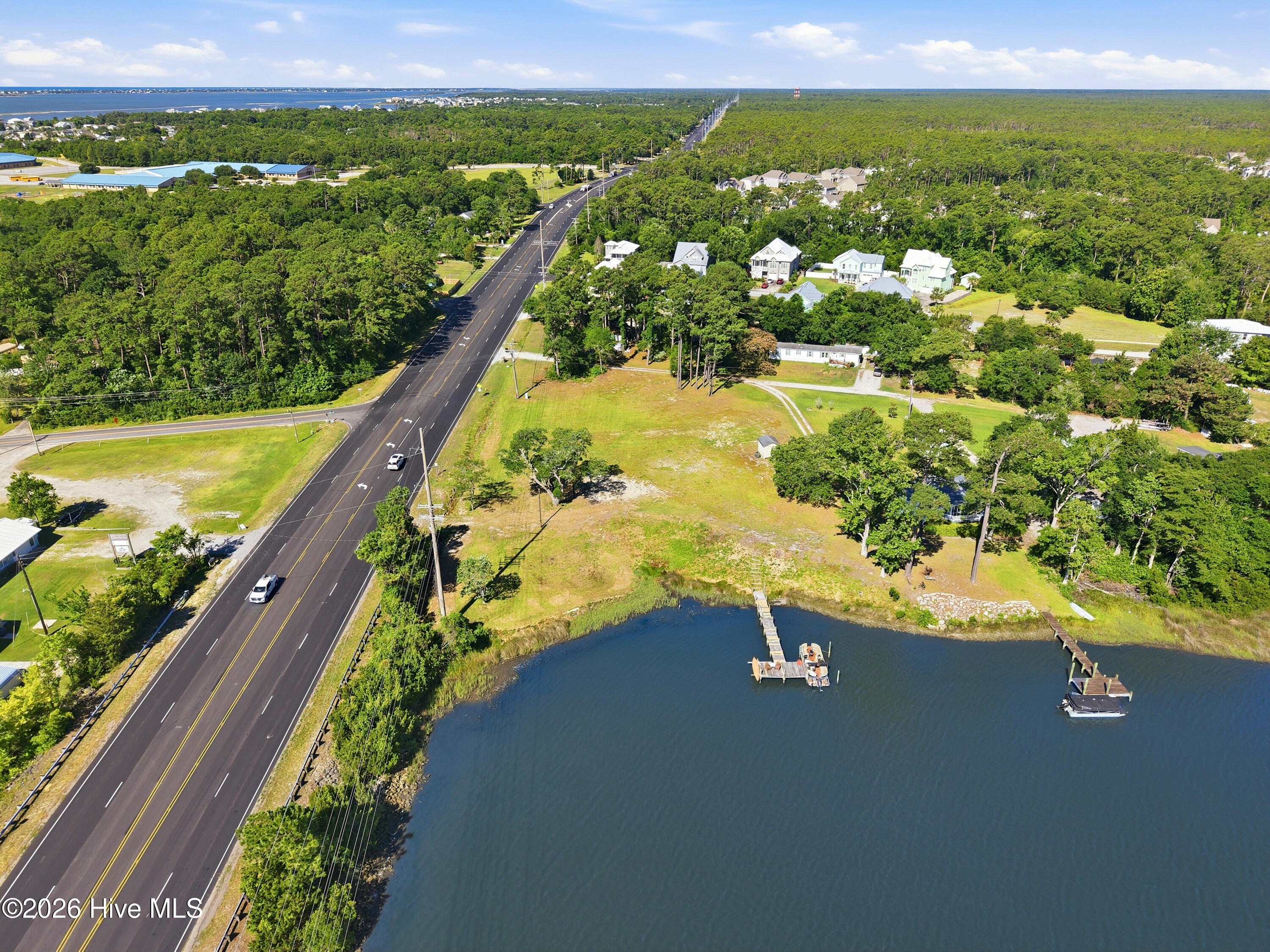 120 Russell Cove Property Photo 17