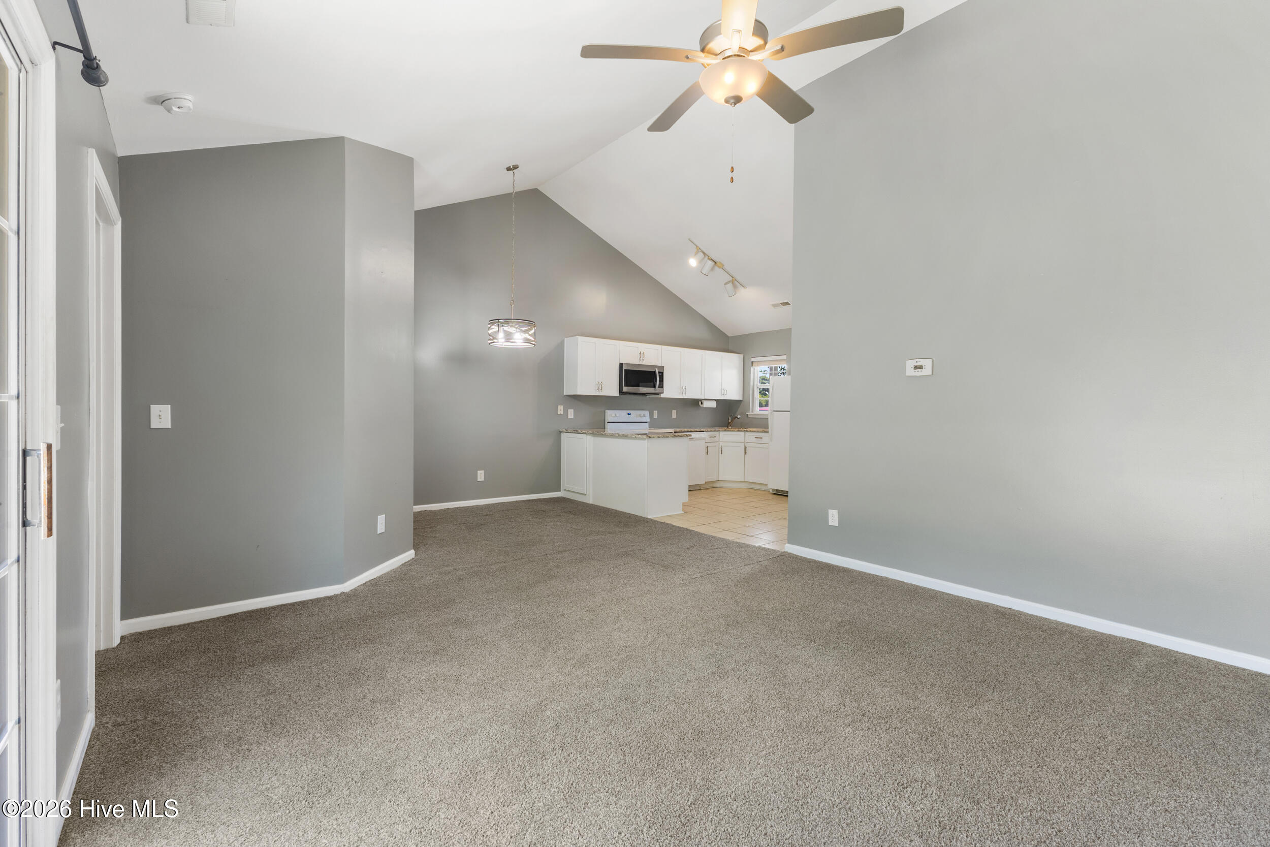 3004 Lauren Place Drive Apt 101 Property Photo 4