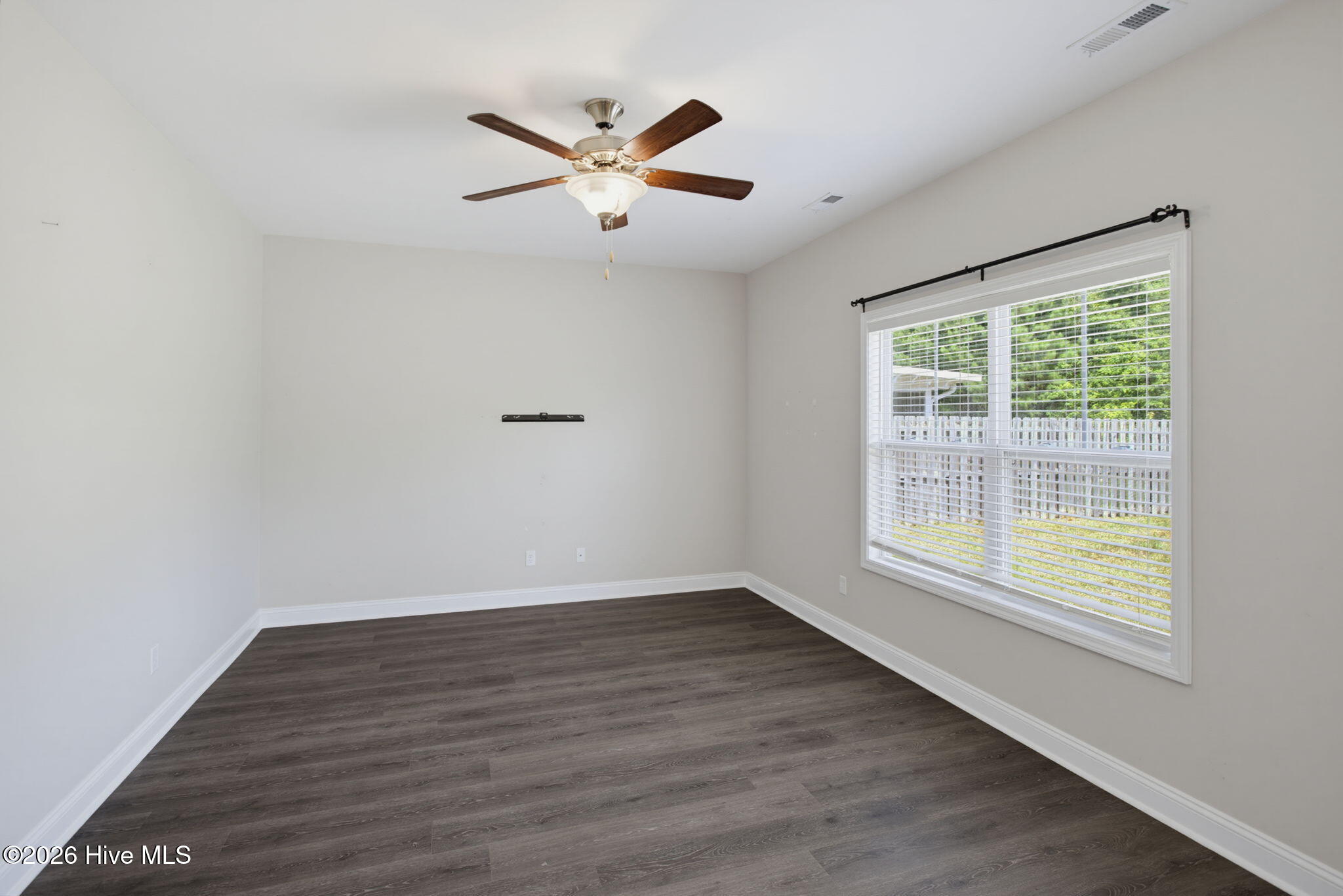 4637 Runaway Bay Lane Property Photo 14