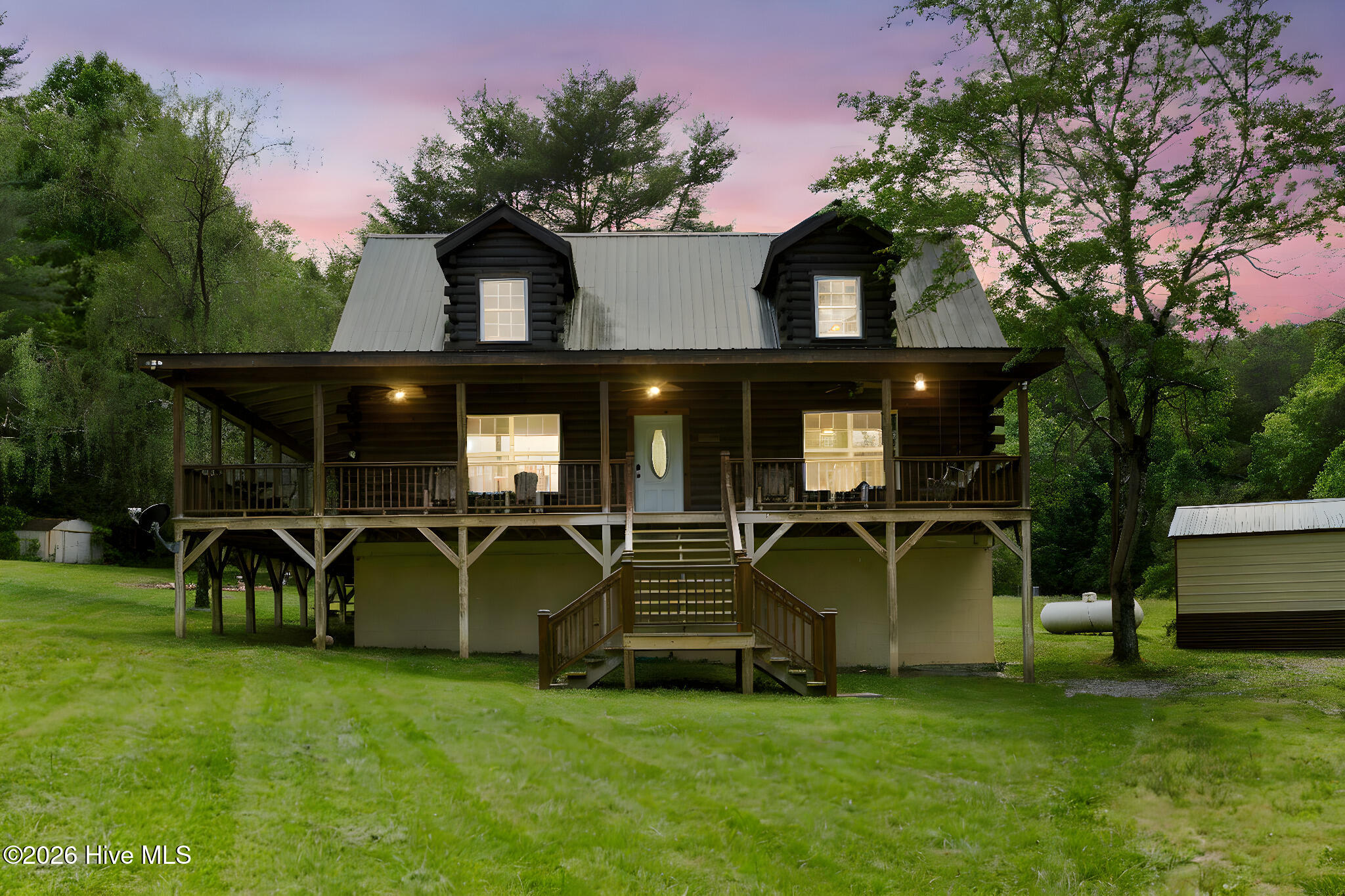 365 Orchard Drive Property Photo 2