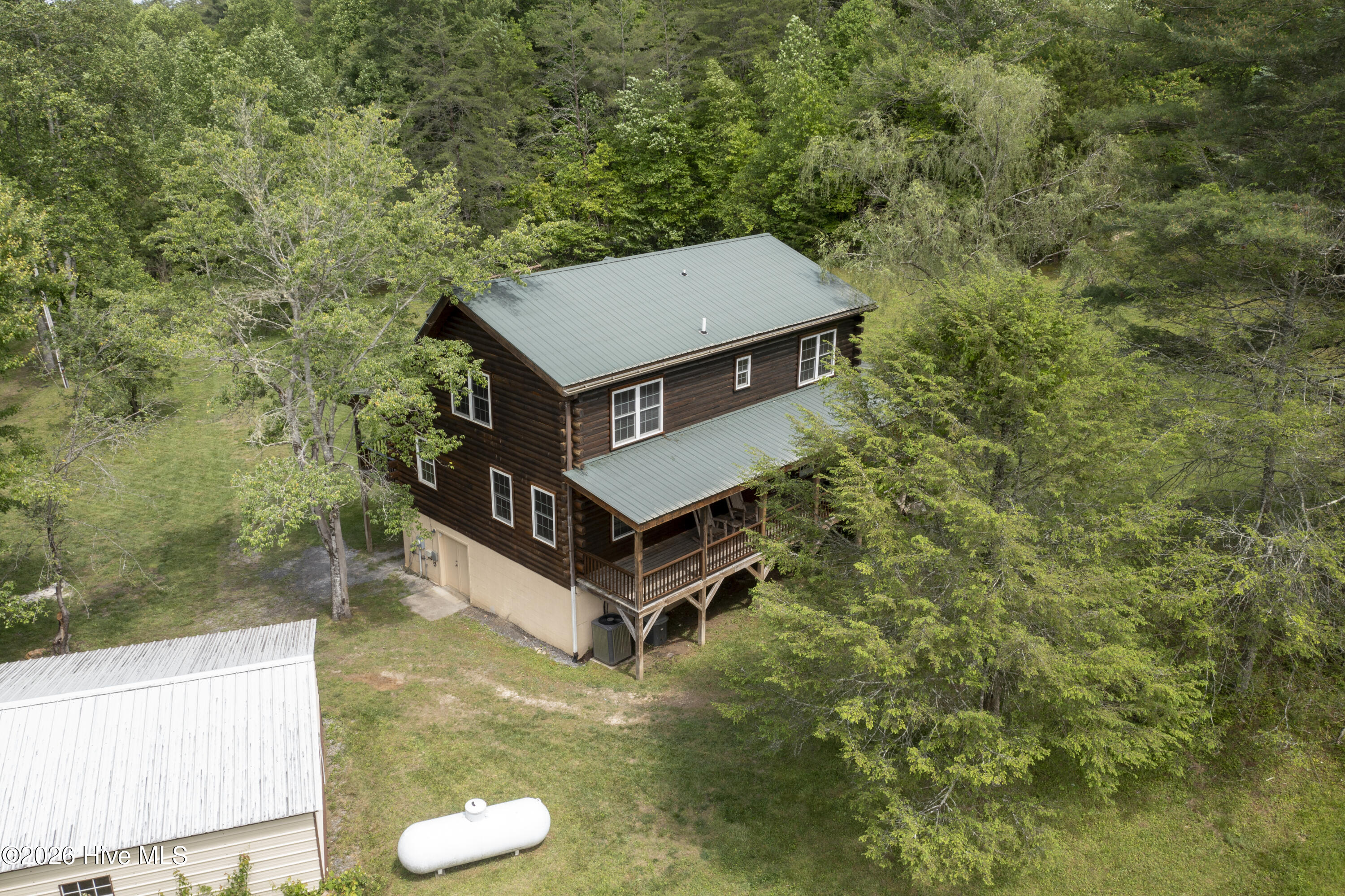 365 Orchard Drive Property Photo 8