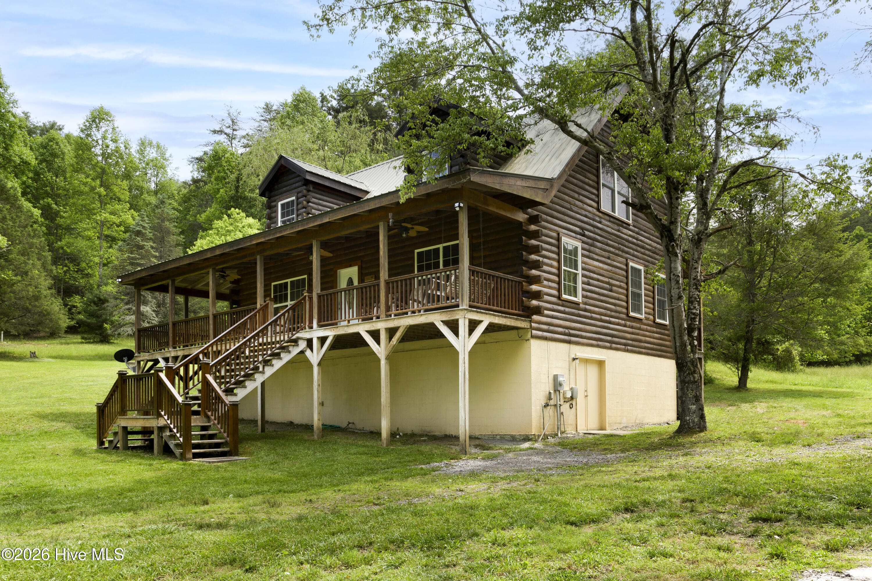 365 Orchard Drive Property Photo 10