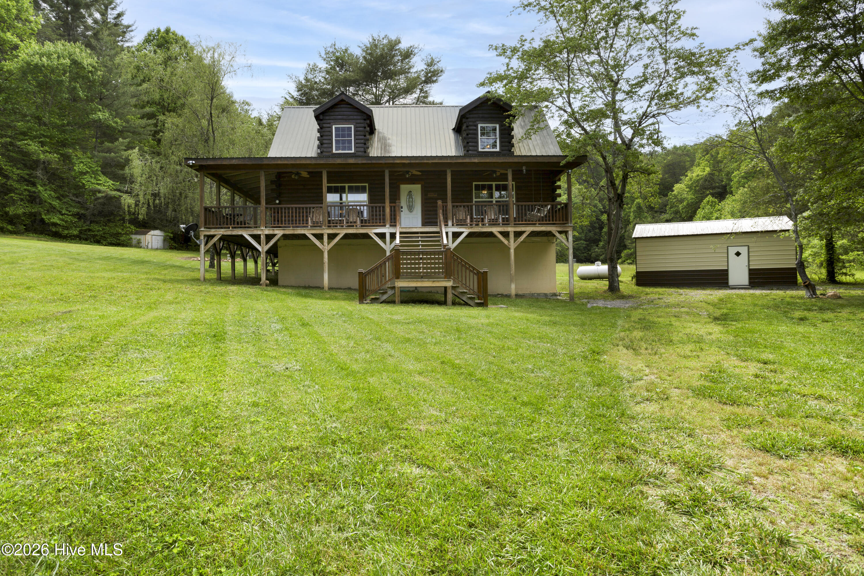 365 Orchard Drive Property Photo 12