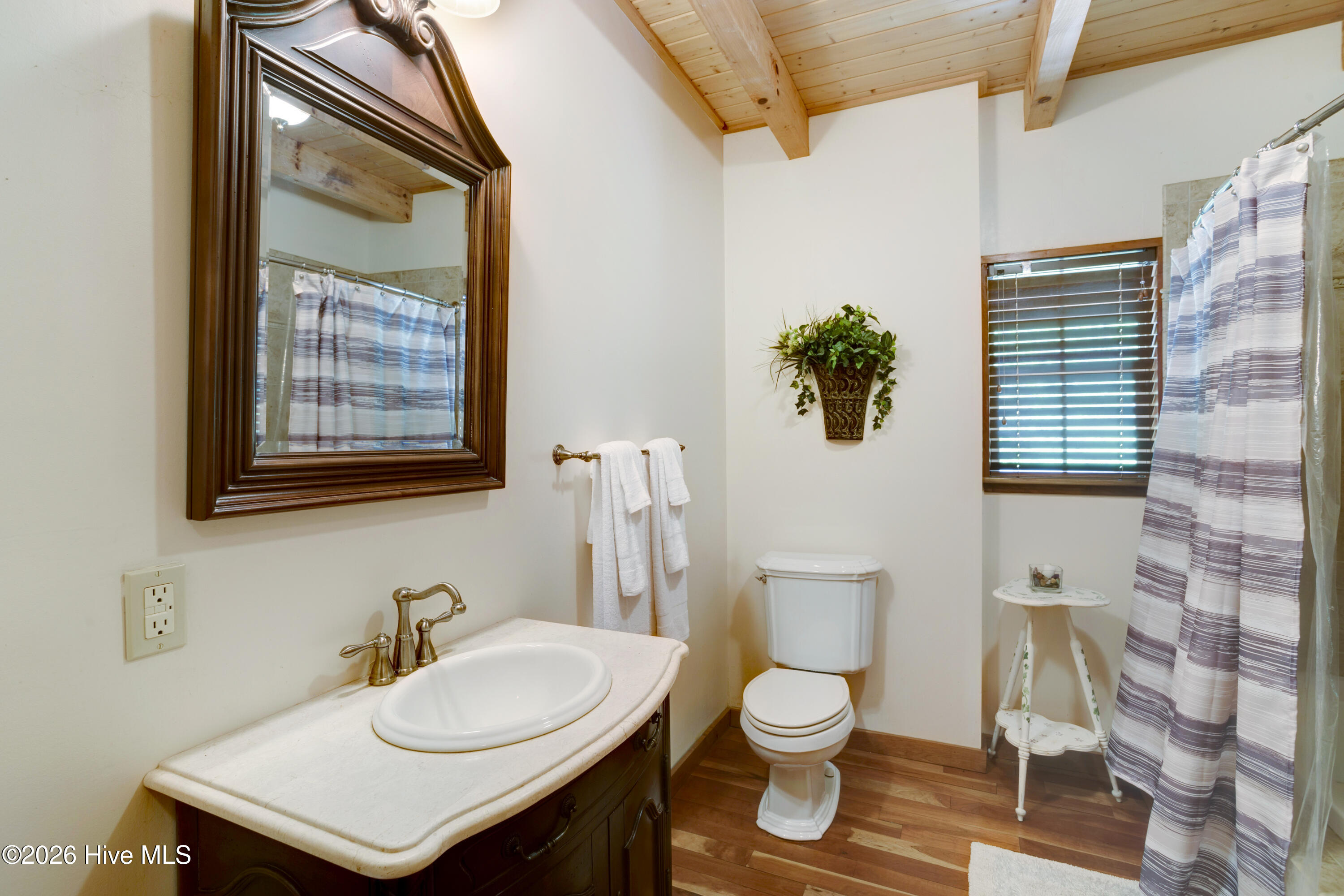 365 Orchard Drive Property Photo 32