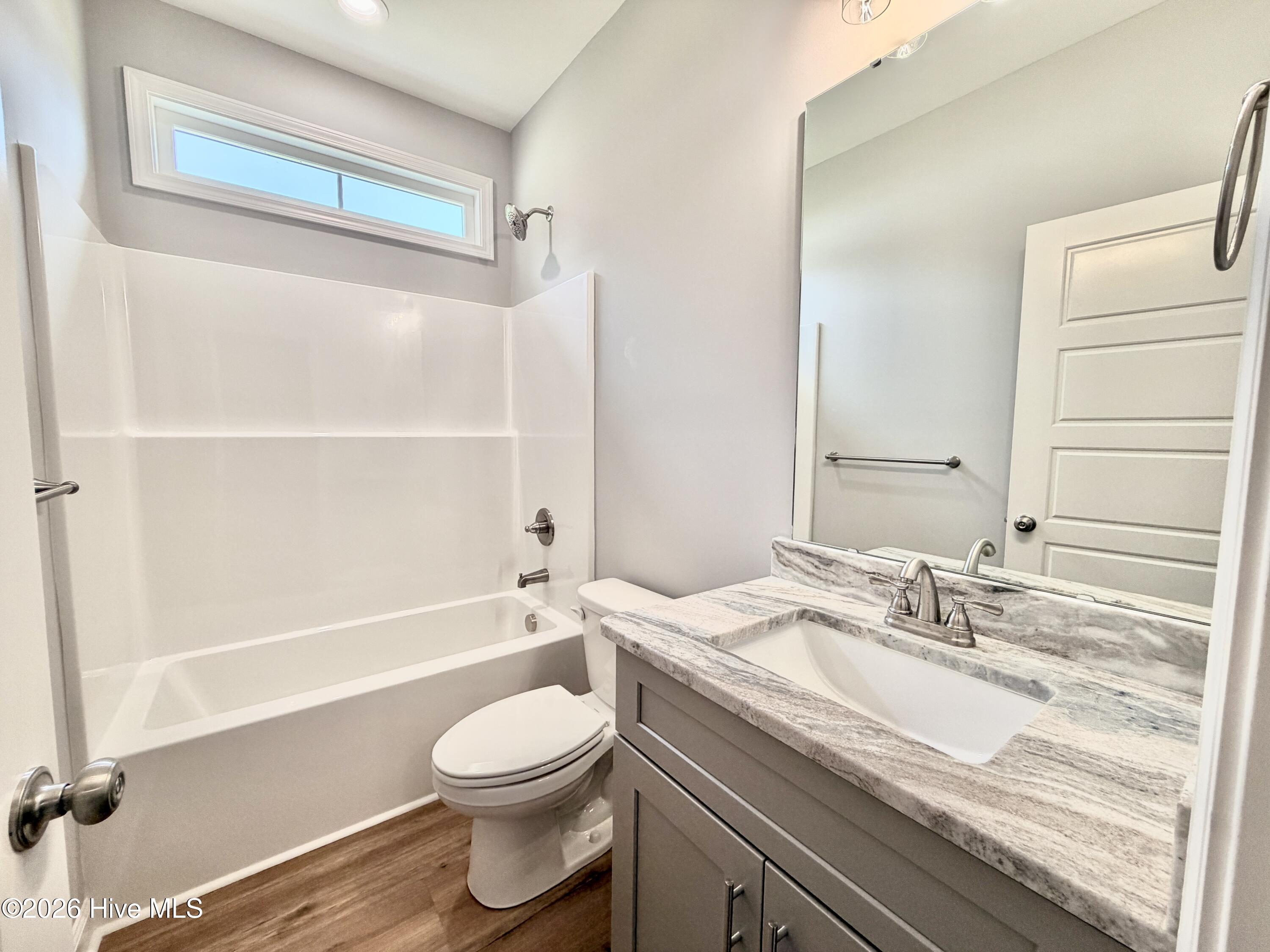 3726 Chatsworth Drive Property Photo 5