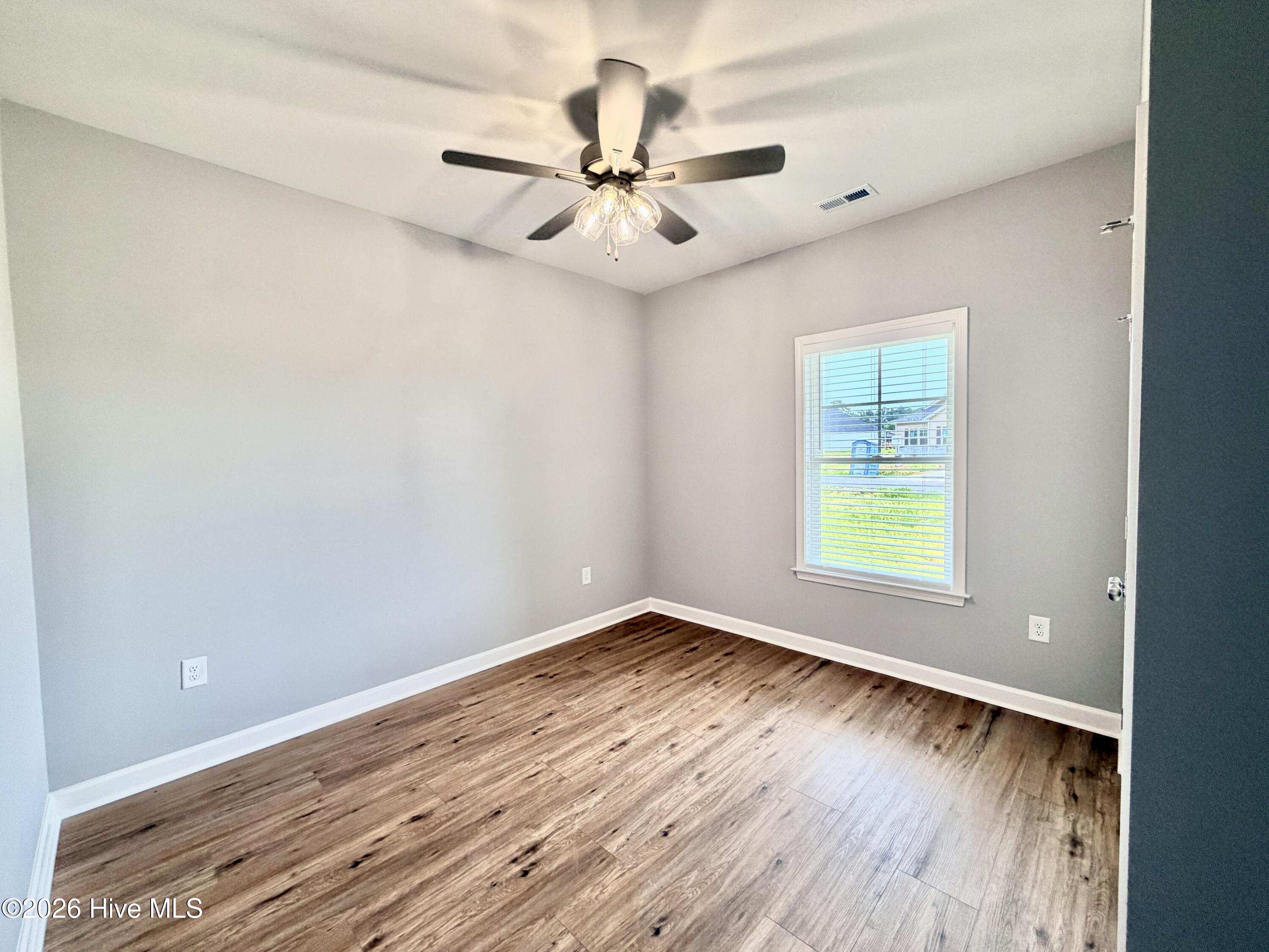 3726 Chatsworth Drive Property Photo 6