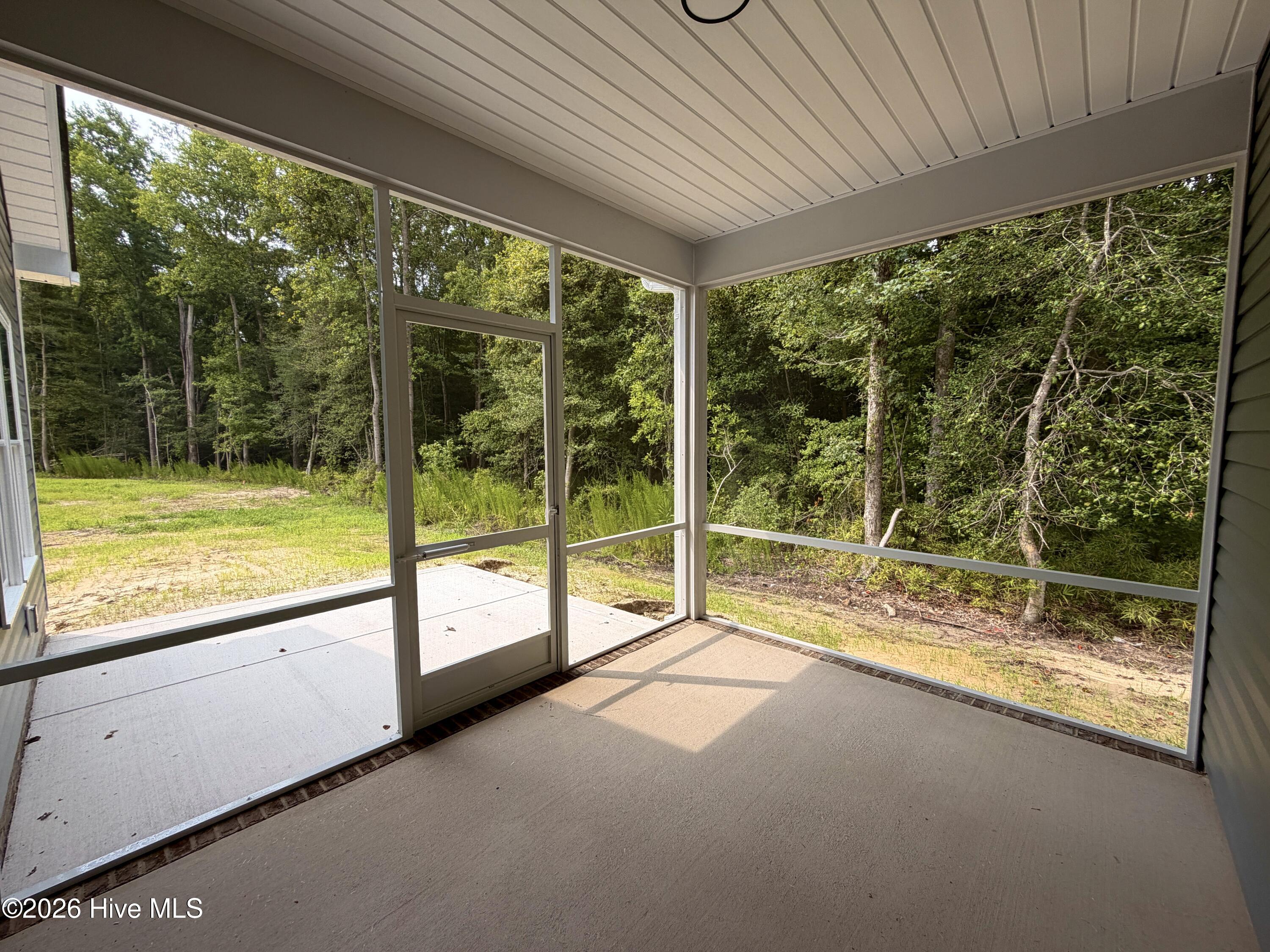 3726 Chatsworth Drive Property Photo 17
