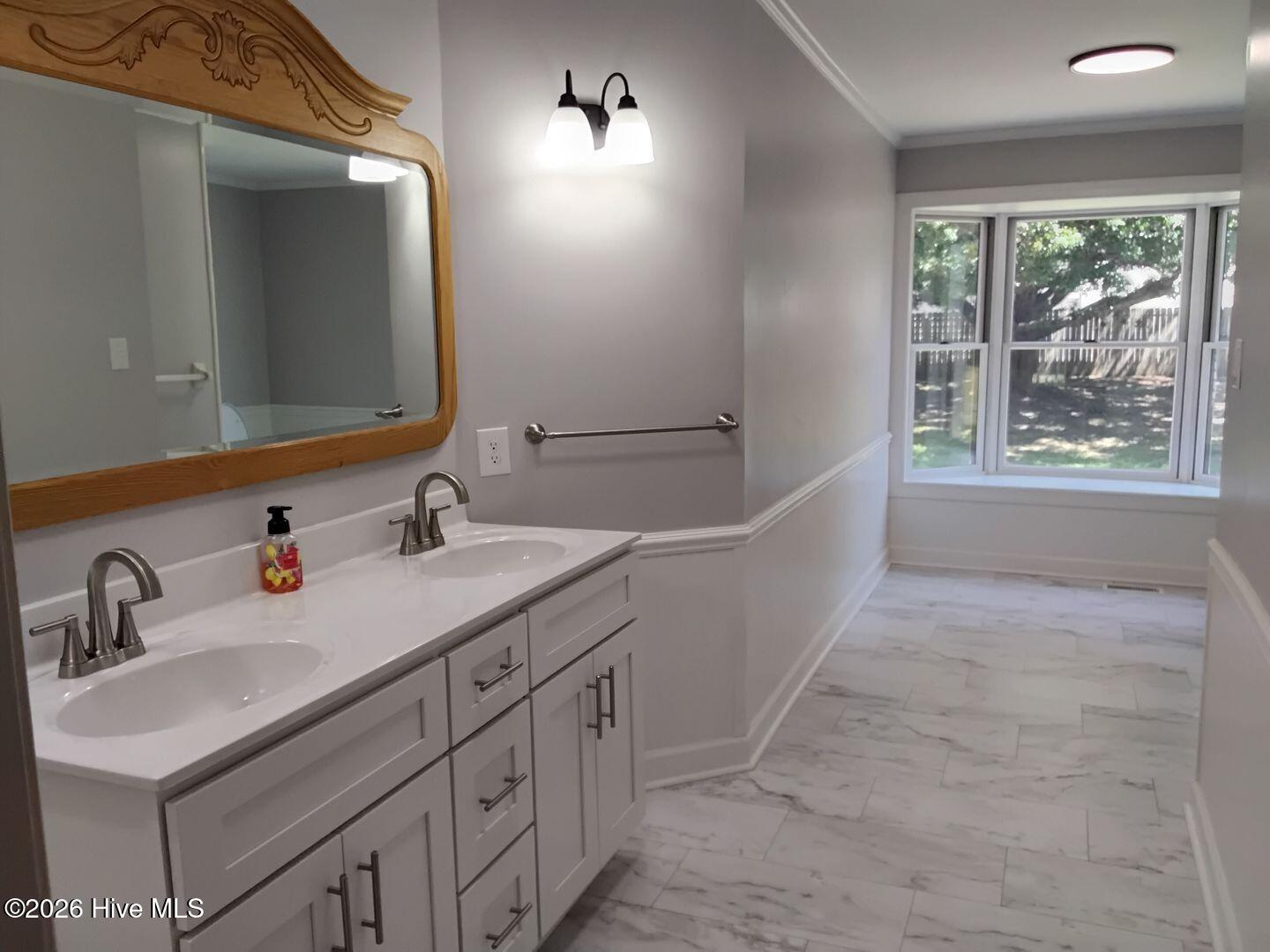 4331 Carolina 24 Property Photo 18