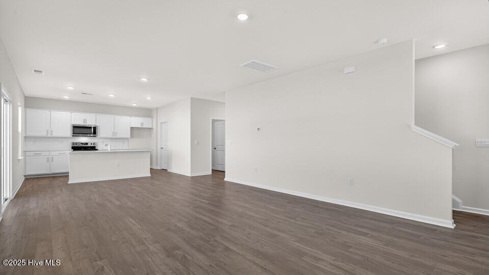 305 Maddox Drive Property Photo 12