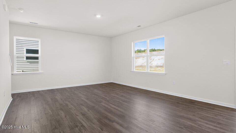 305 Maddox Drive Property Photo 14