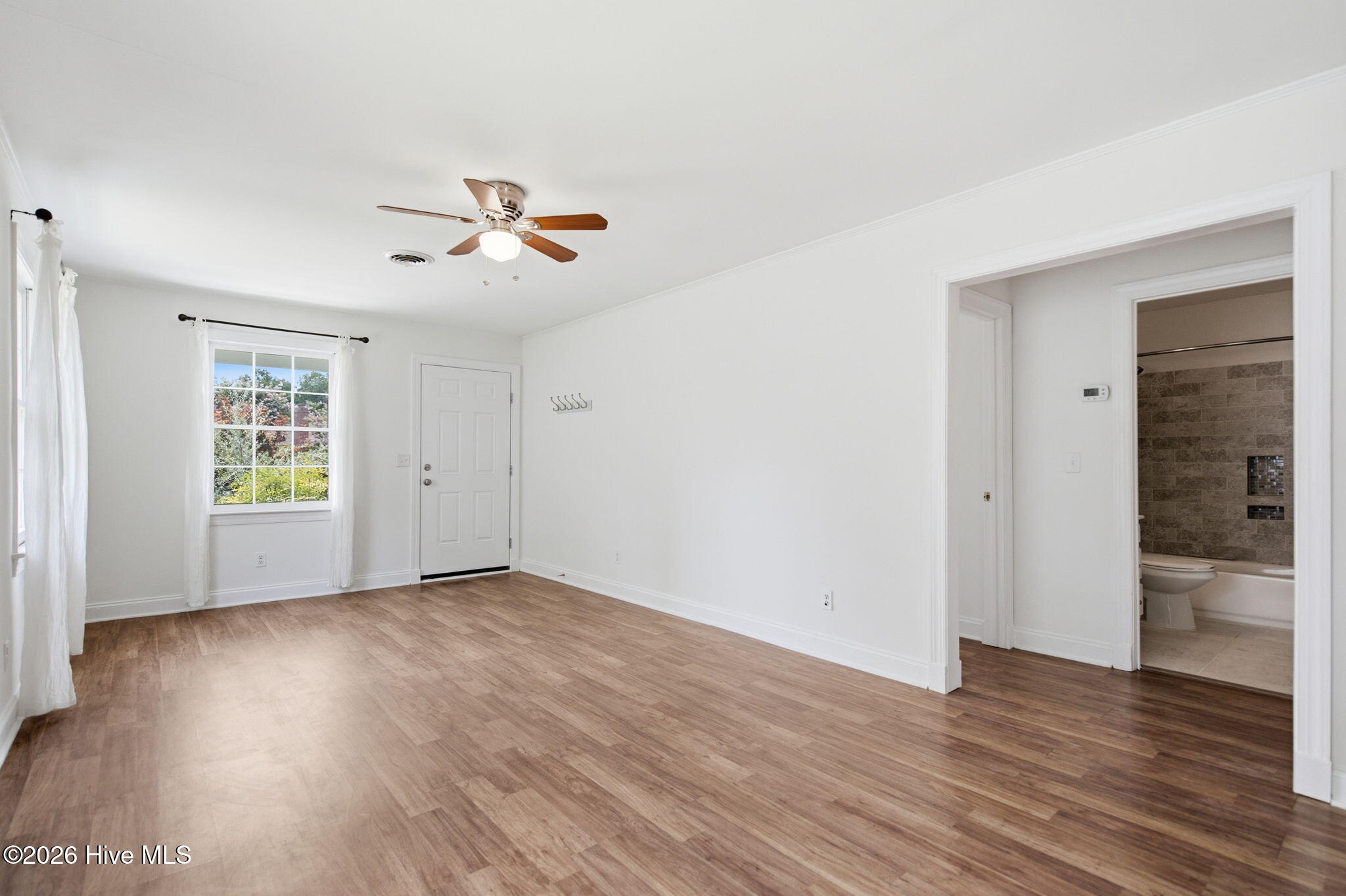 1923 Hudson Drive Property Photo 6