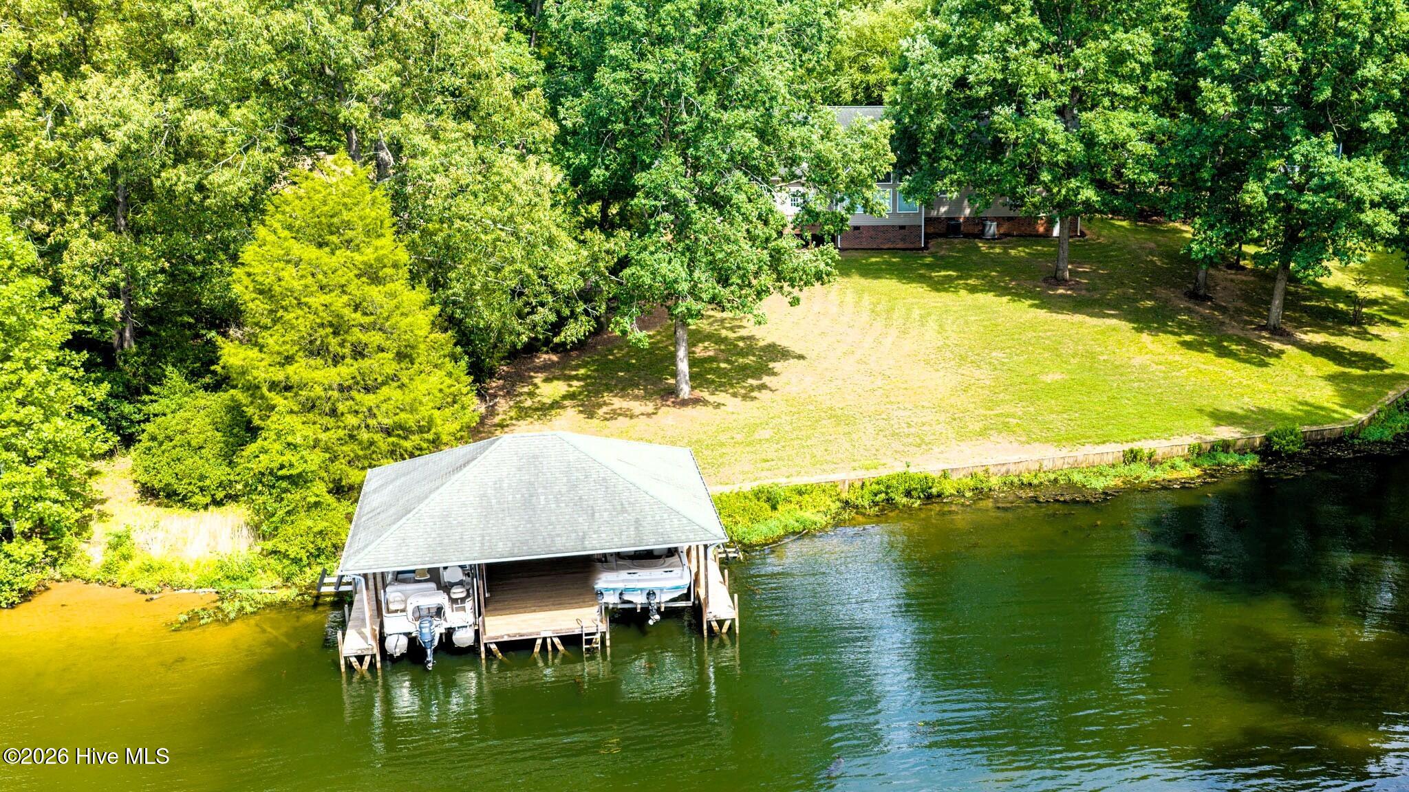 130 Canoe Court Property Photo 2
