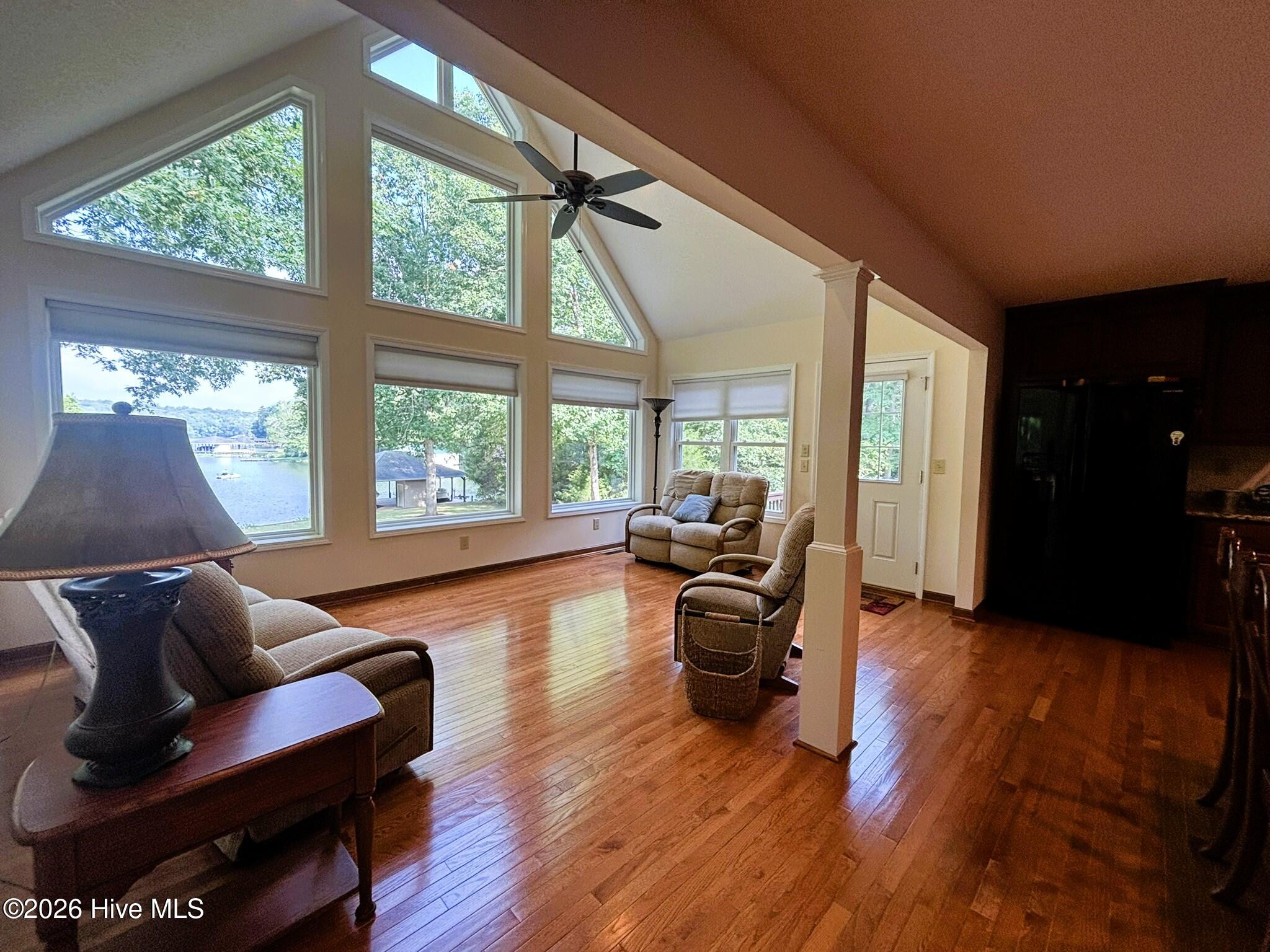 130 Canoe Court Property Photo 6