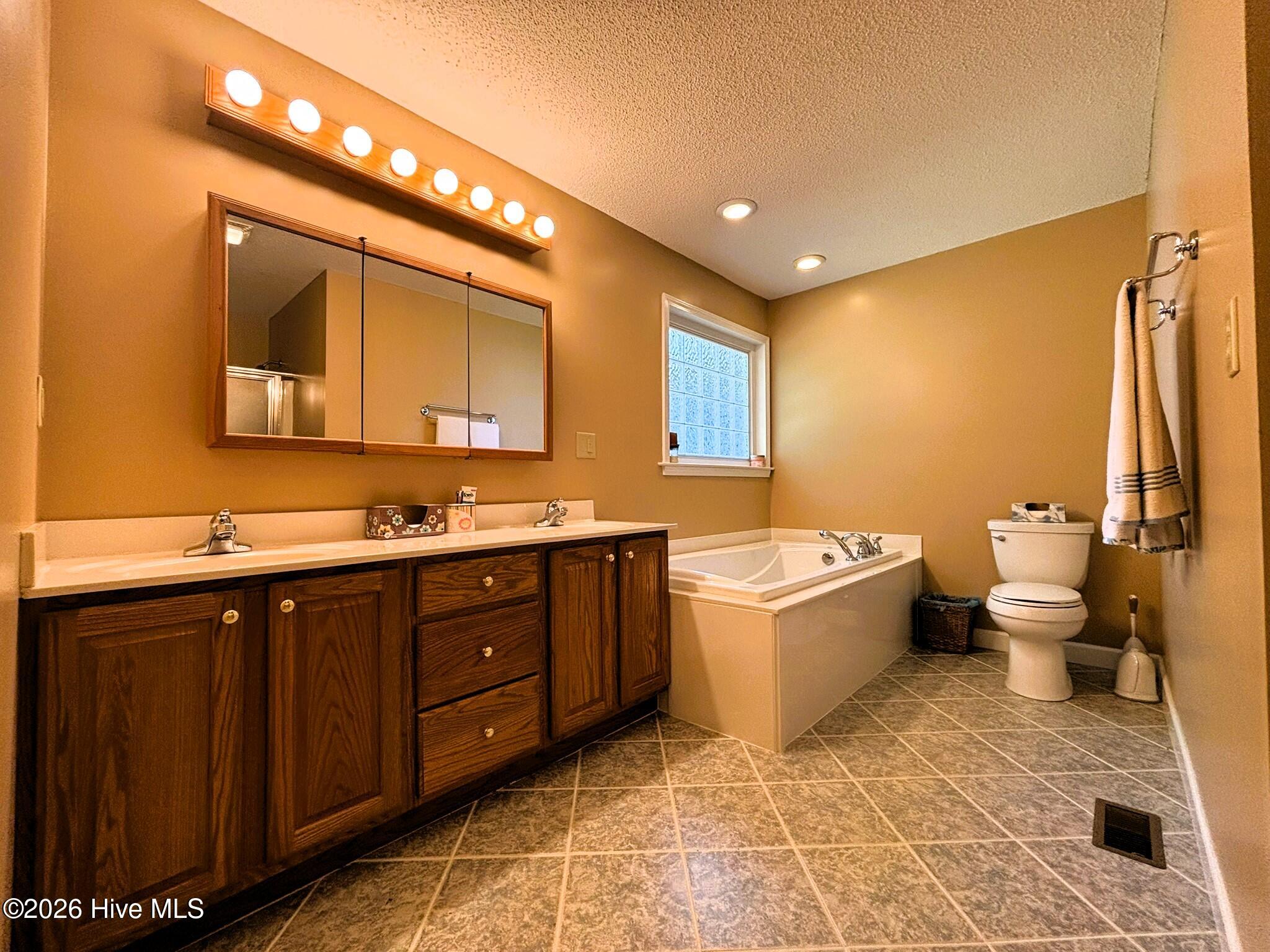 130 Canoe Court Property Photo 15
