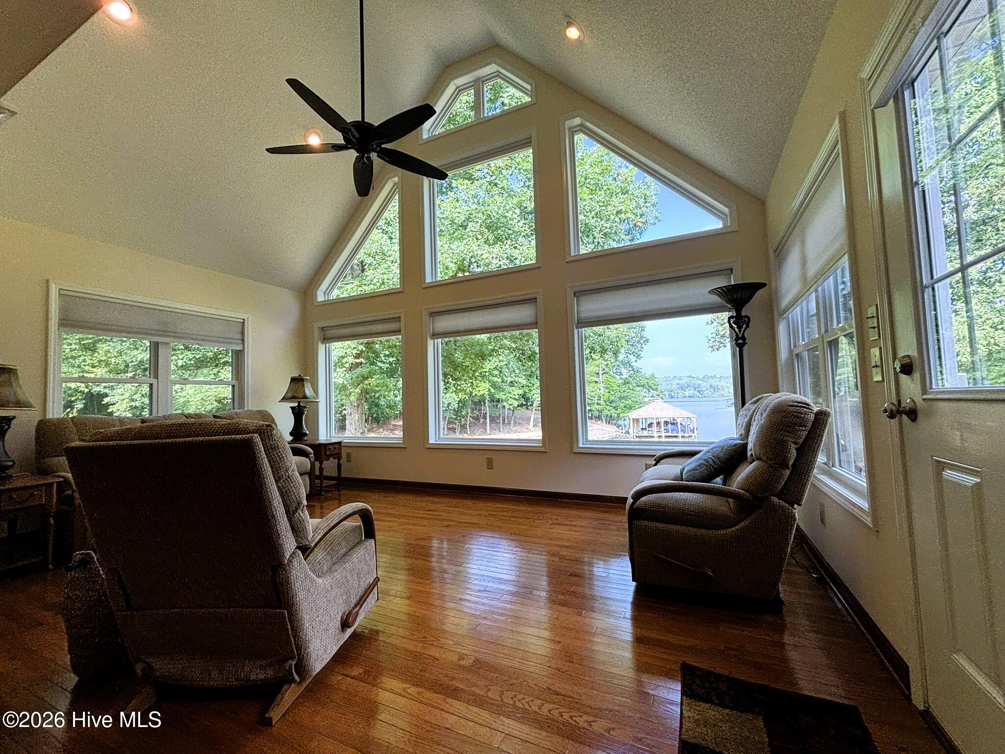 130 Canoe Court Property Photo 19