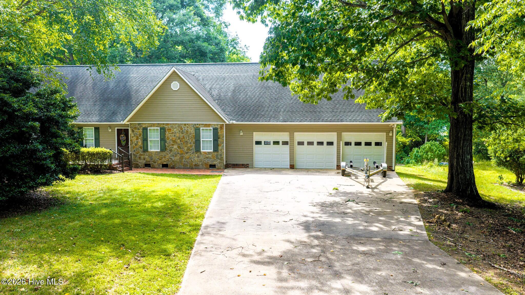 130 Canoe Court Property Photo 44