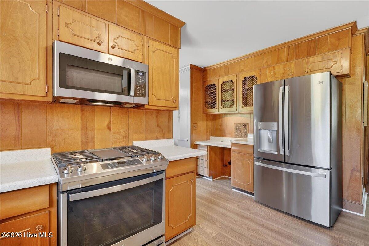 704 E Forest Hill Drive Property Photo 21