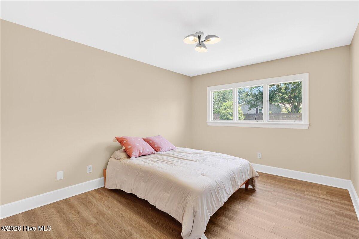 704 E Forest Hill Drive Property Photo 31