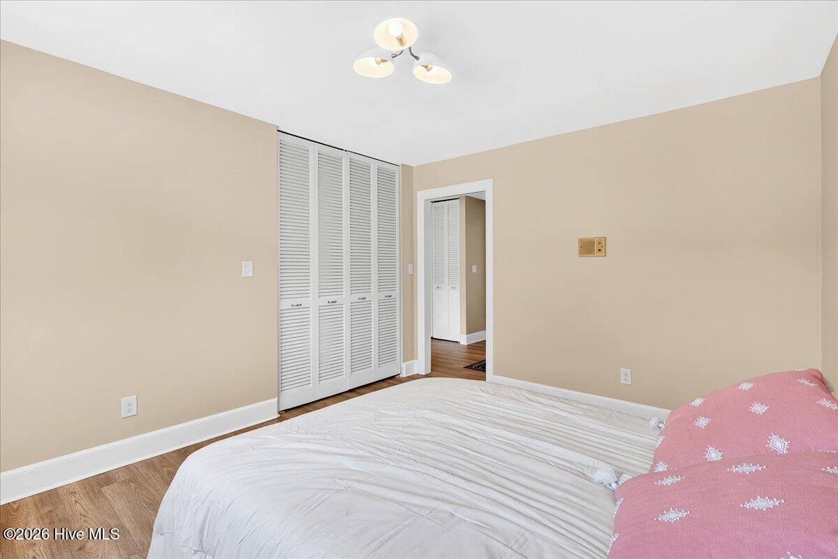 704 E Forest Hill Drive Property Photo 32