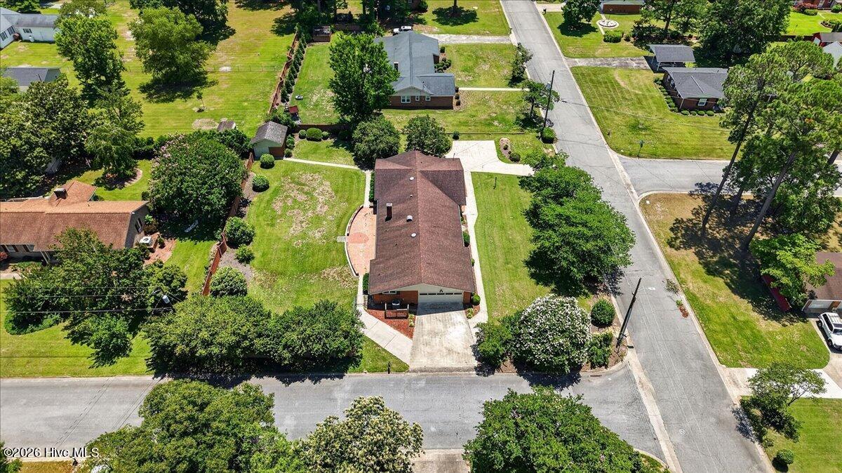704 E Forest Hill Drive Property Photo 37