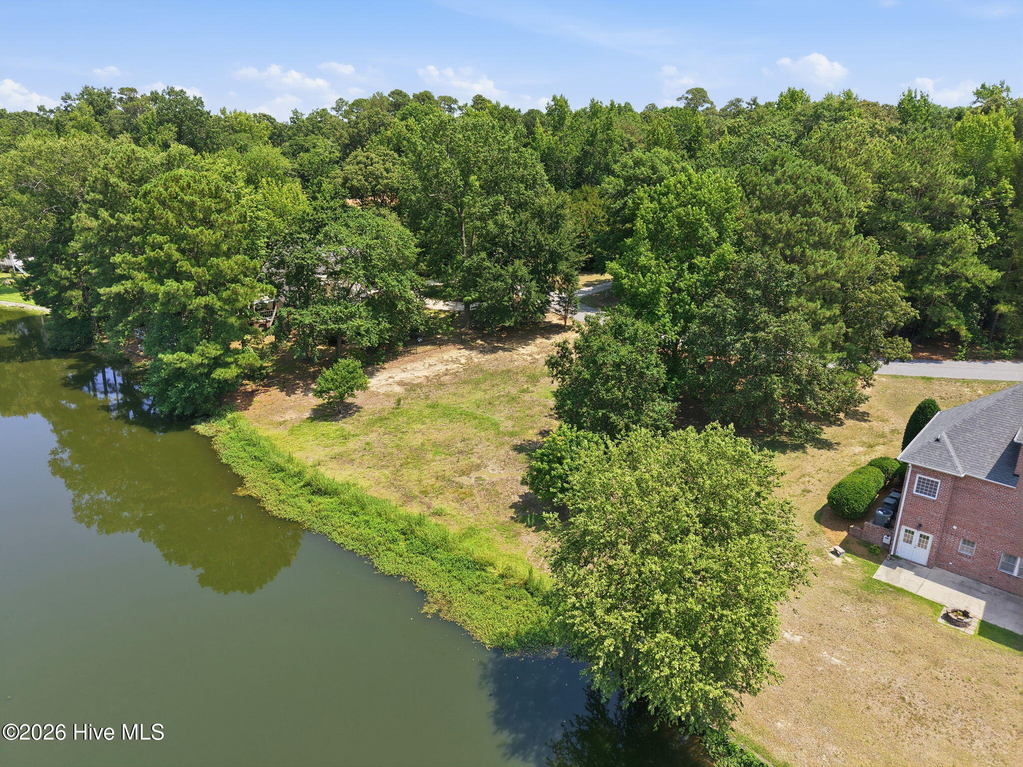 42 42 Deer Track Drive Property Photo 3