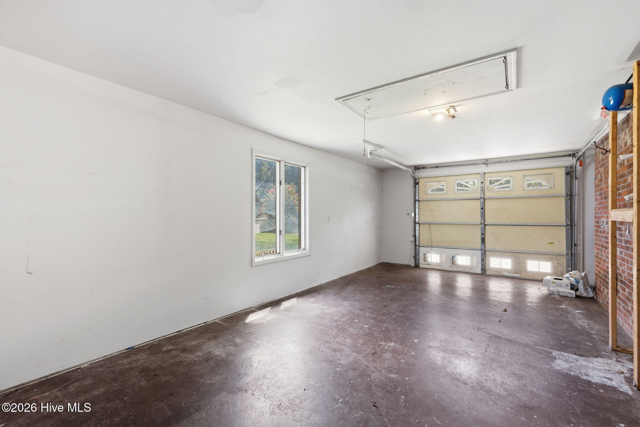 807 Clipper Court Property Photo 29