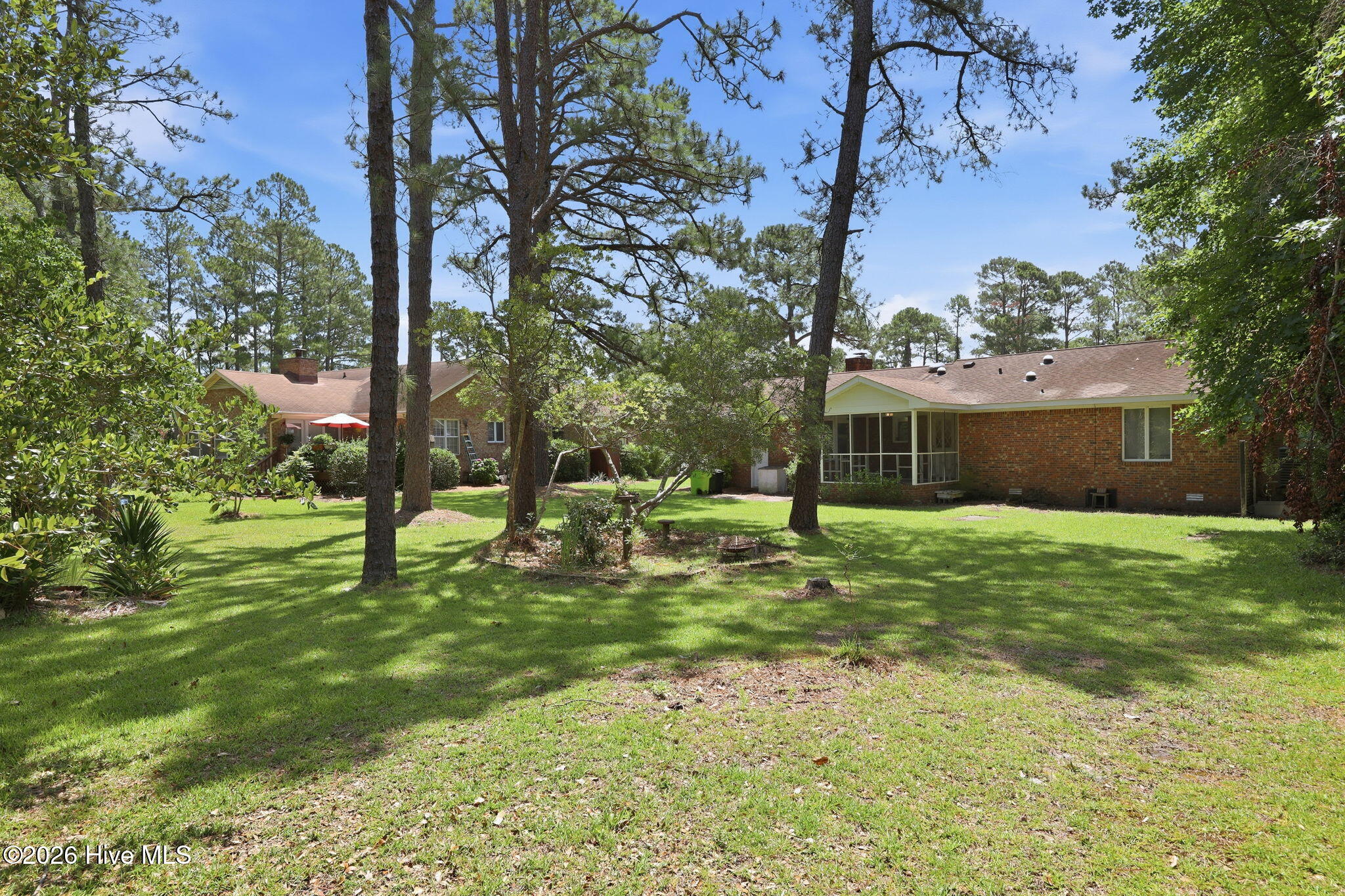 807 Clipper Court Property Photo 37