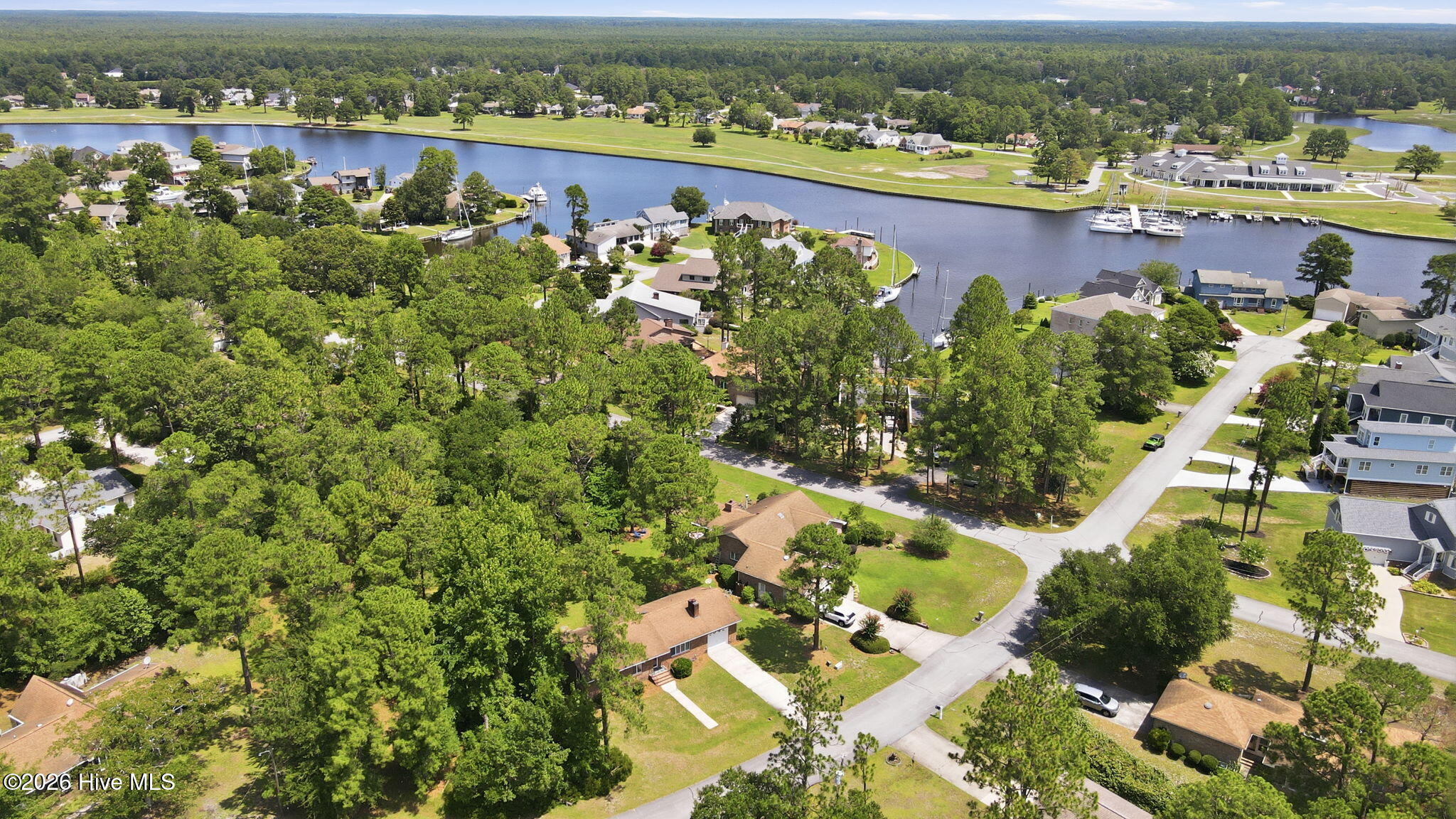 807 Clipper Court Property Photo 45