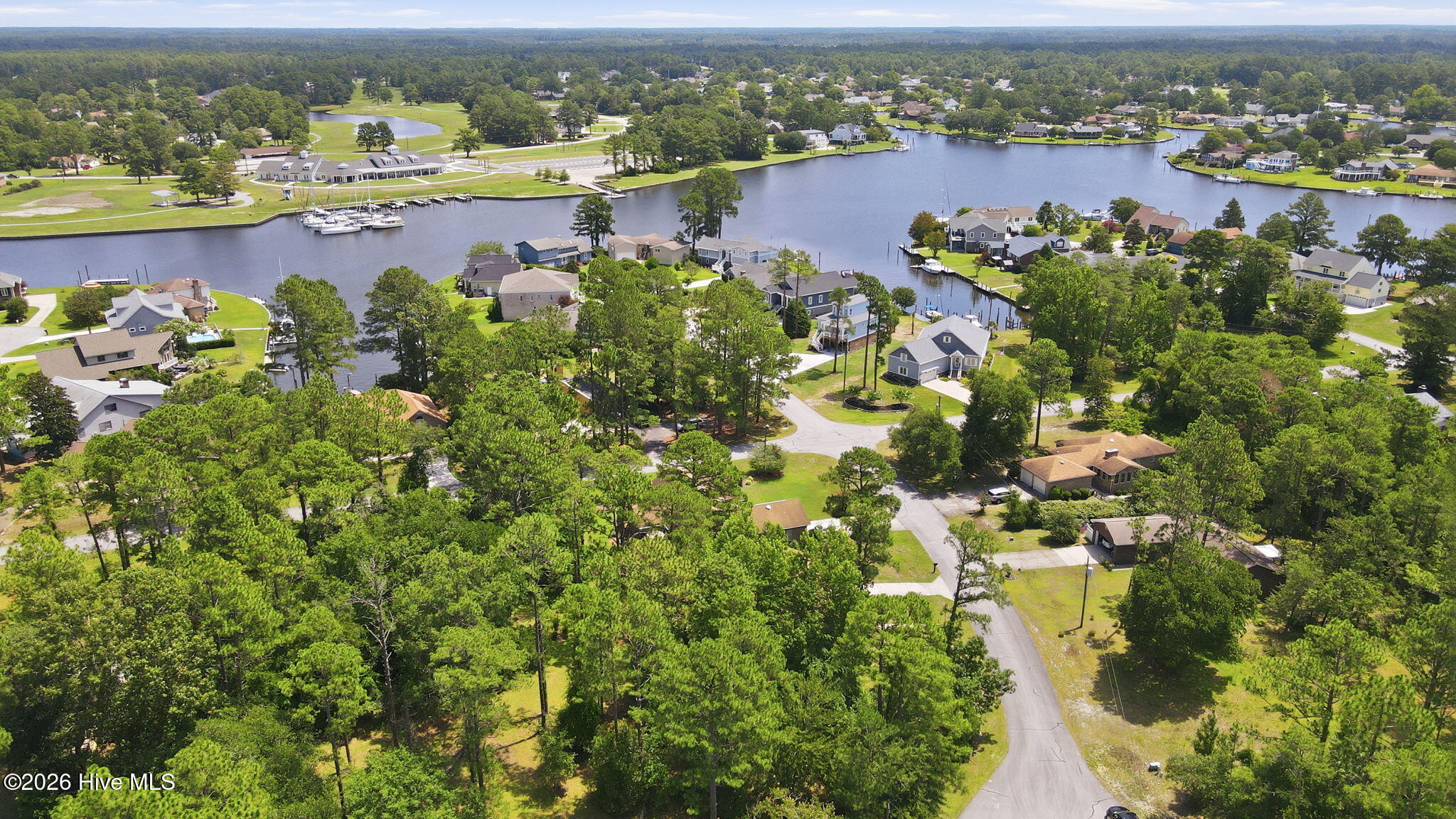 807 Clipper Court Property Photo 46