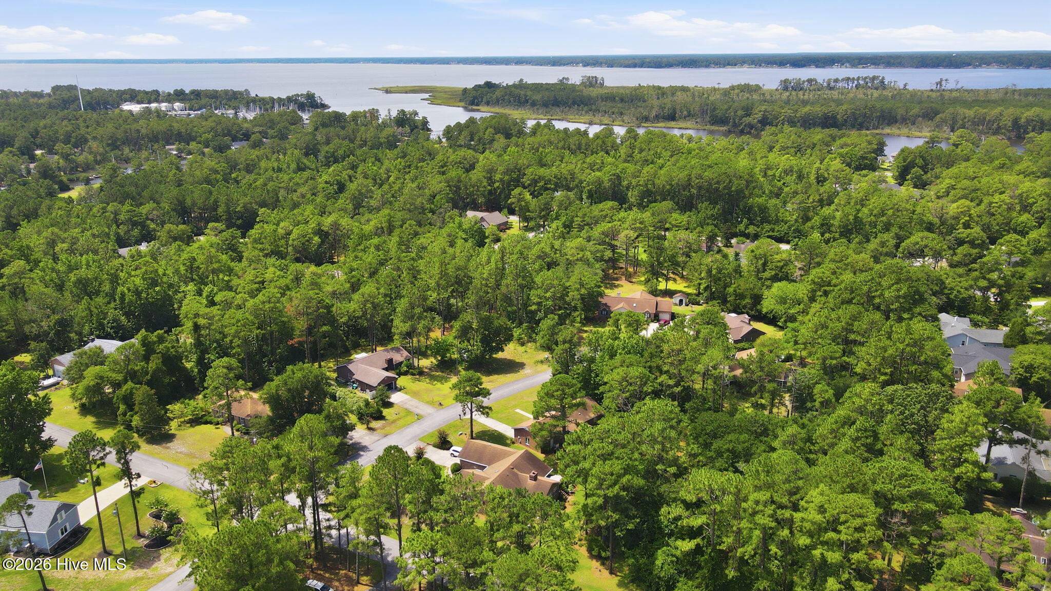 807 Clipper Court Property Photo 48