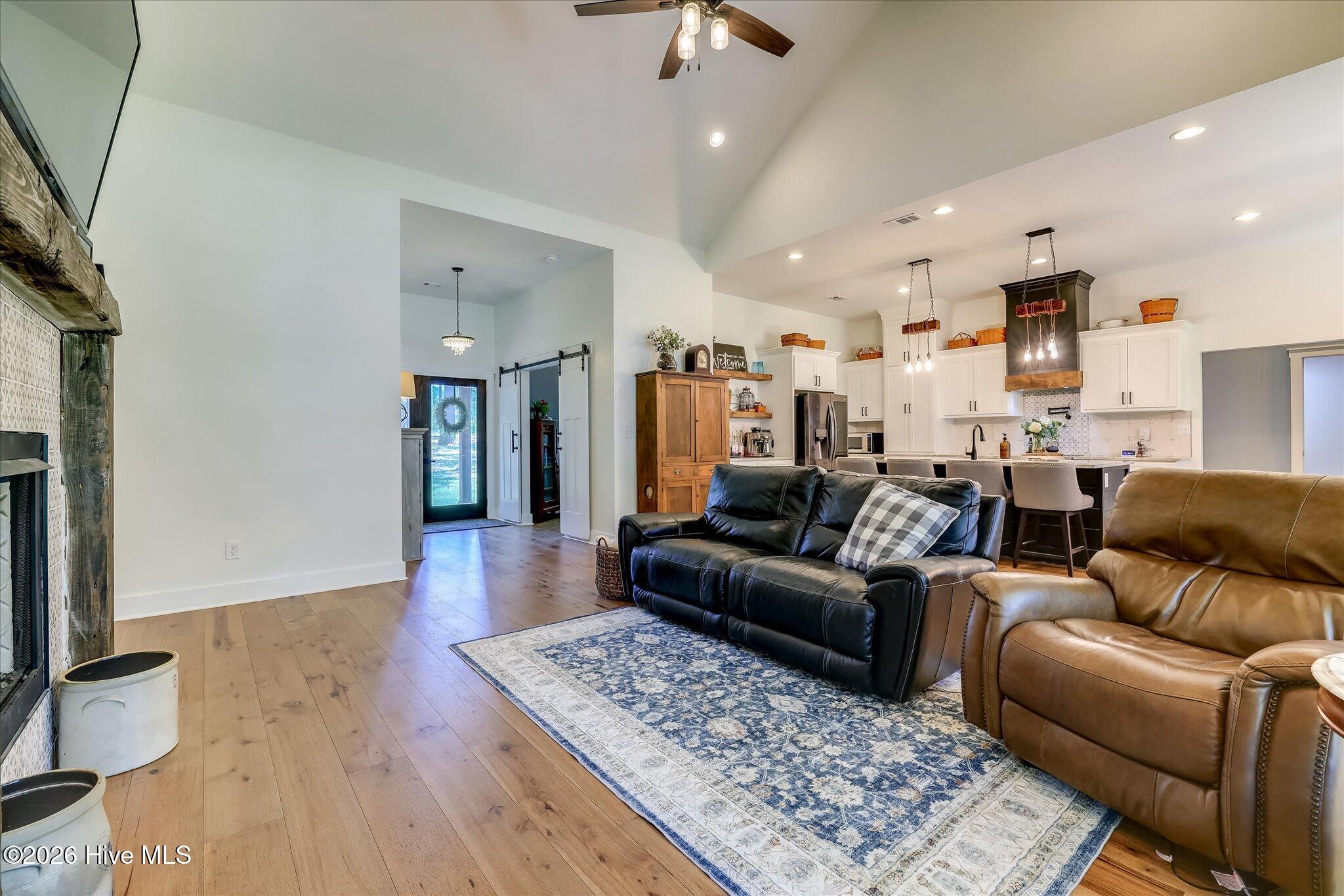 6684 Luckys Bridge Road Property Photo 10