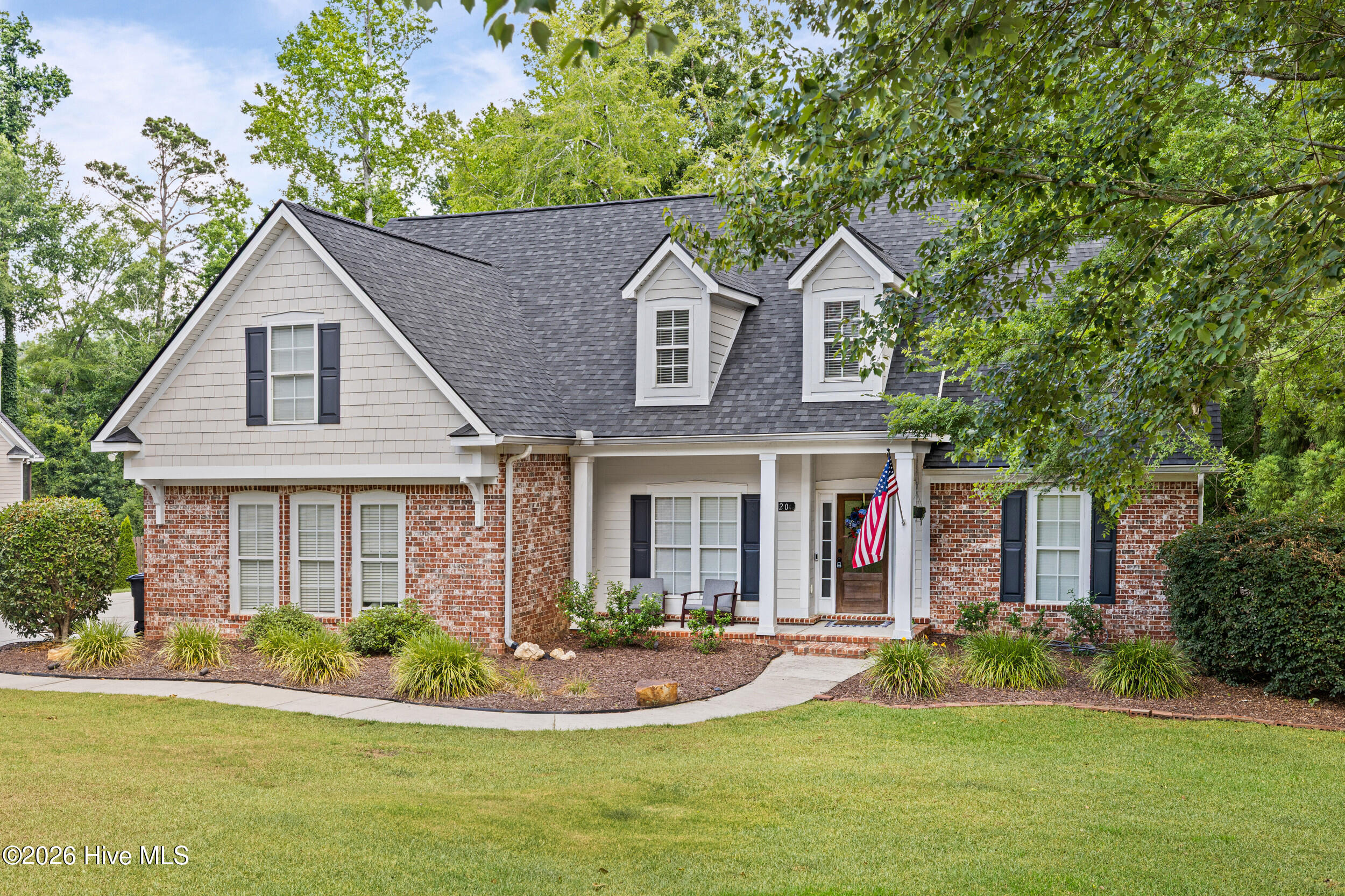 120 Woodstone Way Property Photo 4