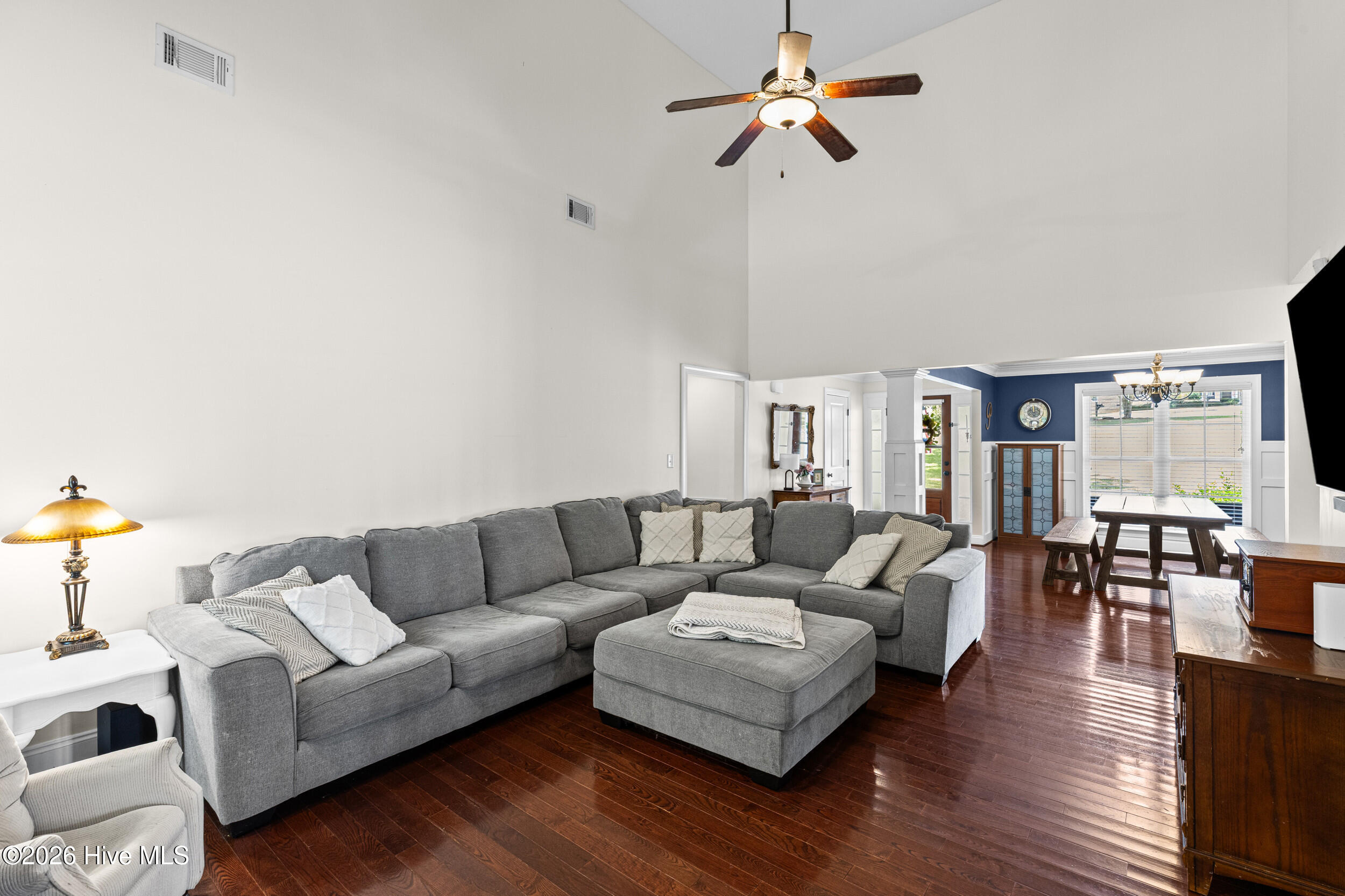 120 Woodstone Way Property Photo 10