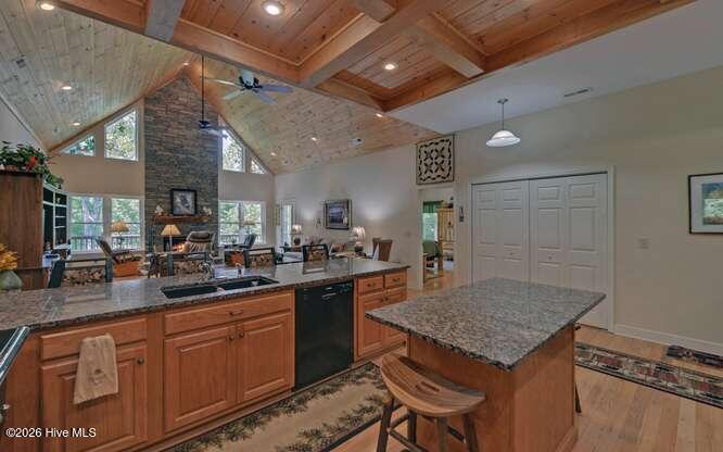 10 Piper Lane Property Photo 5