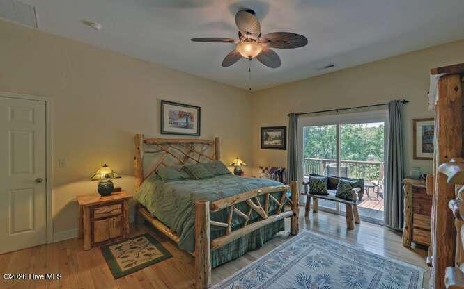 10 Piper Lane Property Photo 11