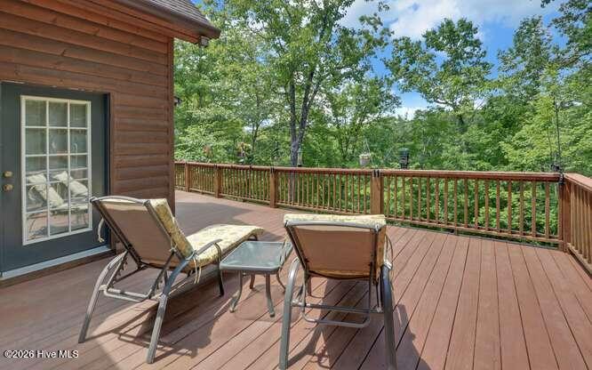 10 Piper Lane Property Photo 29