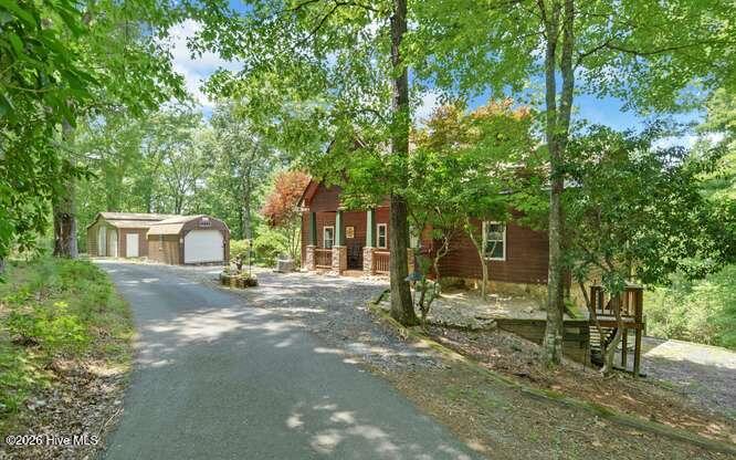 10 Piper Lane Property Photo 37