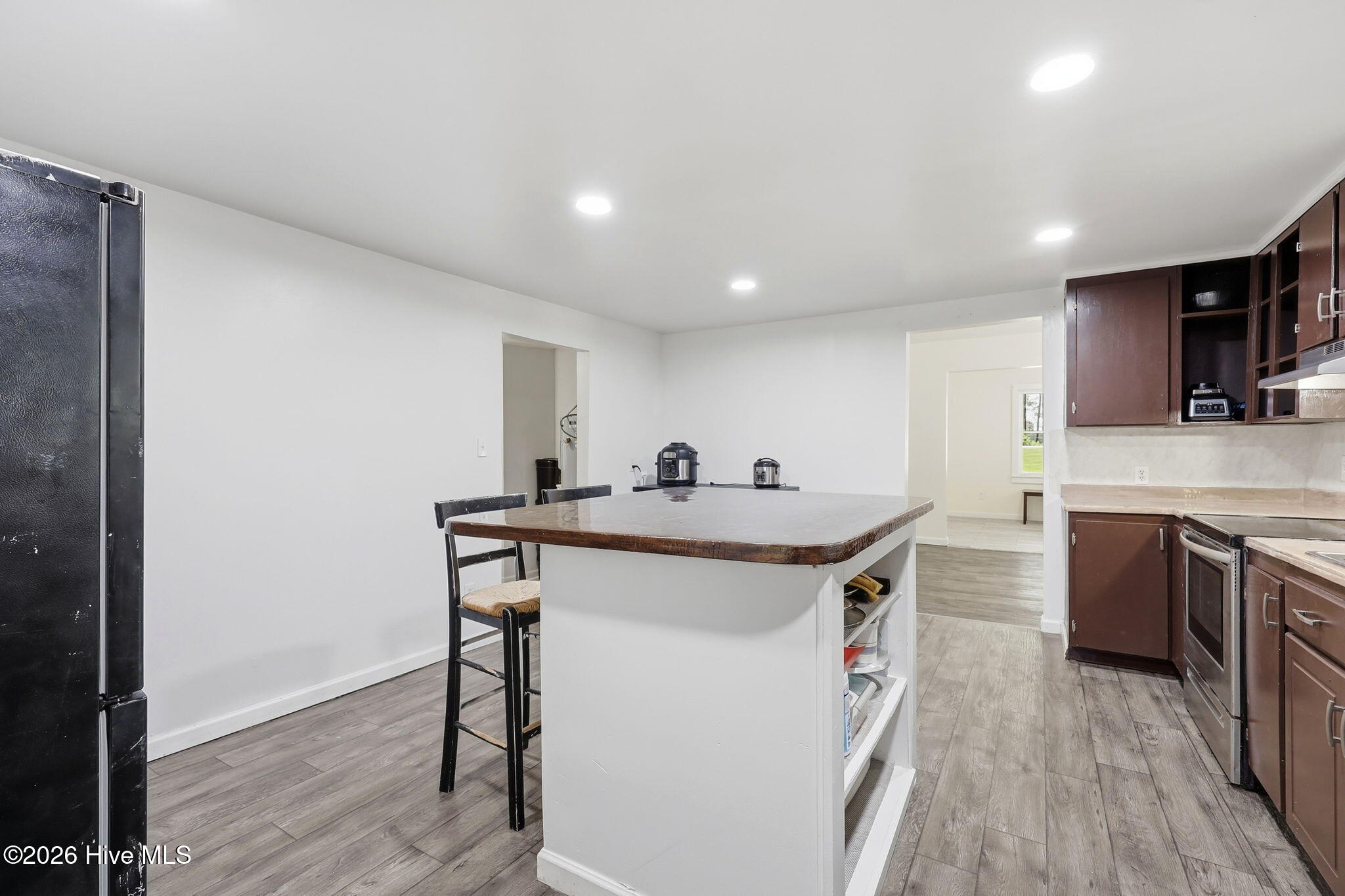 9813 Nc 42 E Property Photo 30
