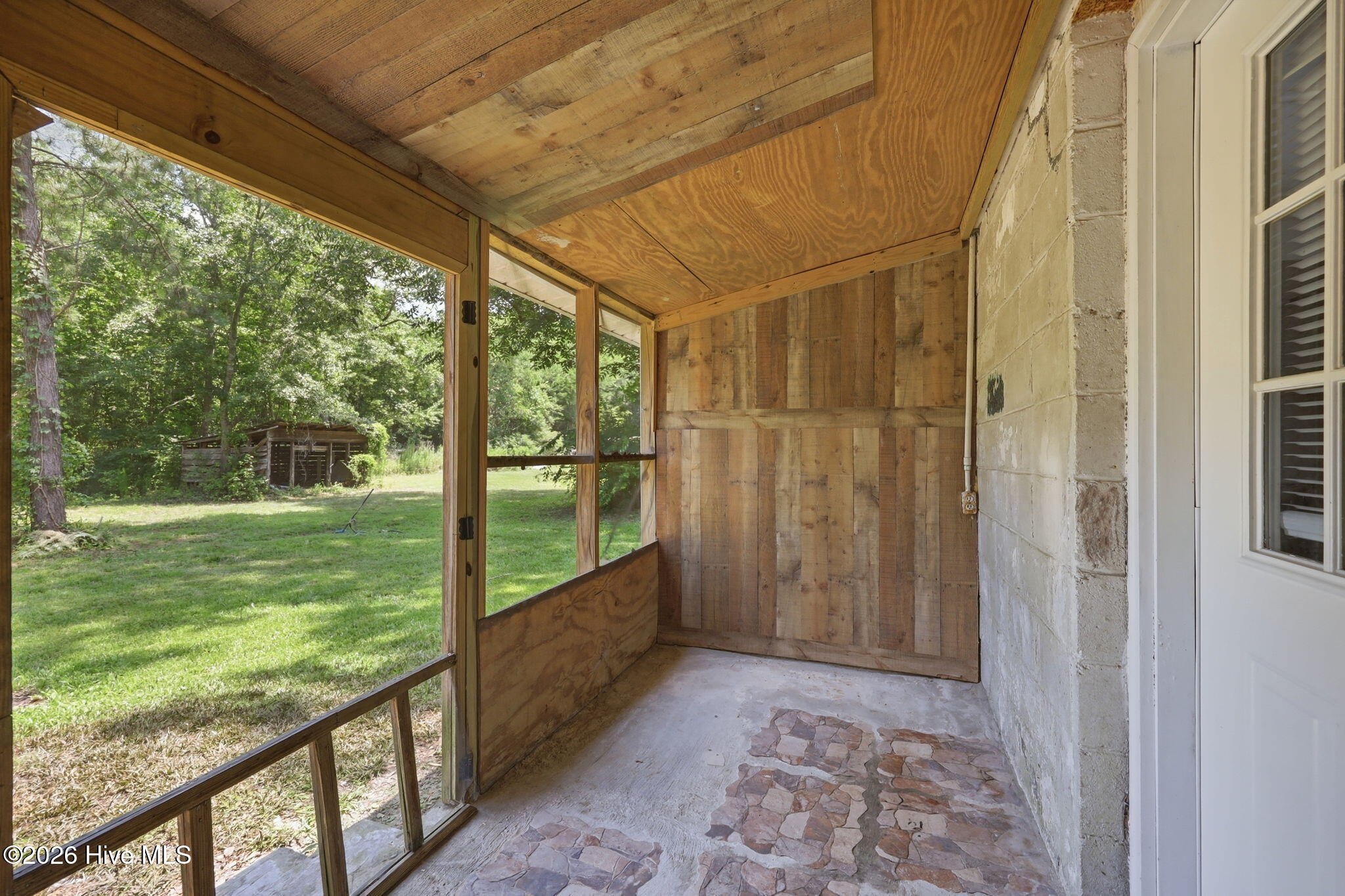 9813 Nc 42 E Property Photo 38