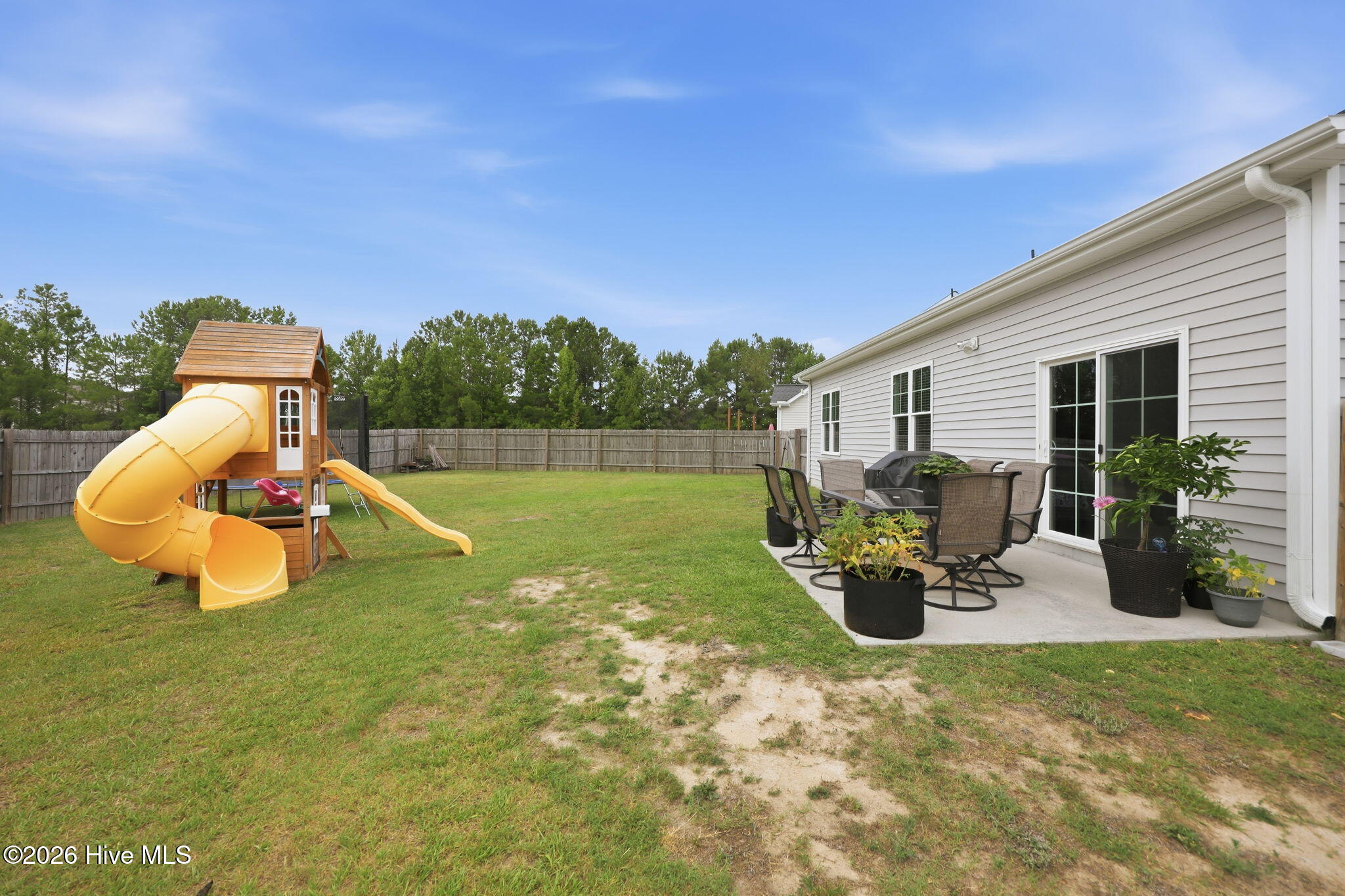 1520 Penncross Drive Property Photo 6