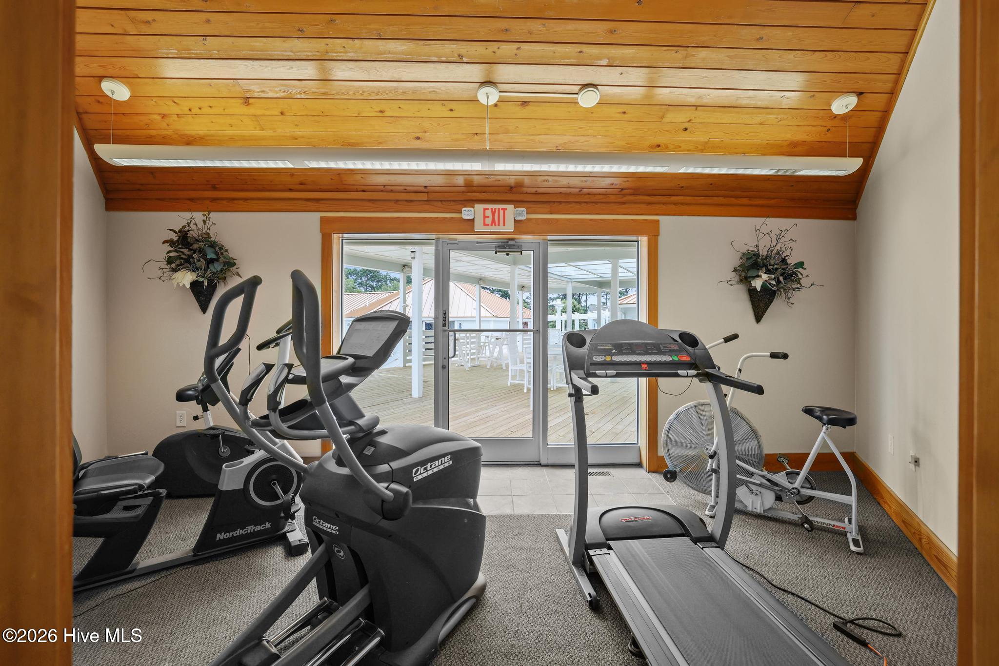 115 Treasure Run Property Photo 37