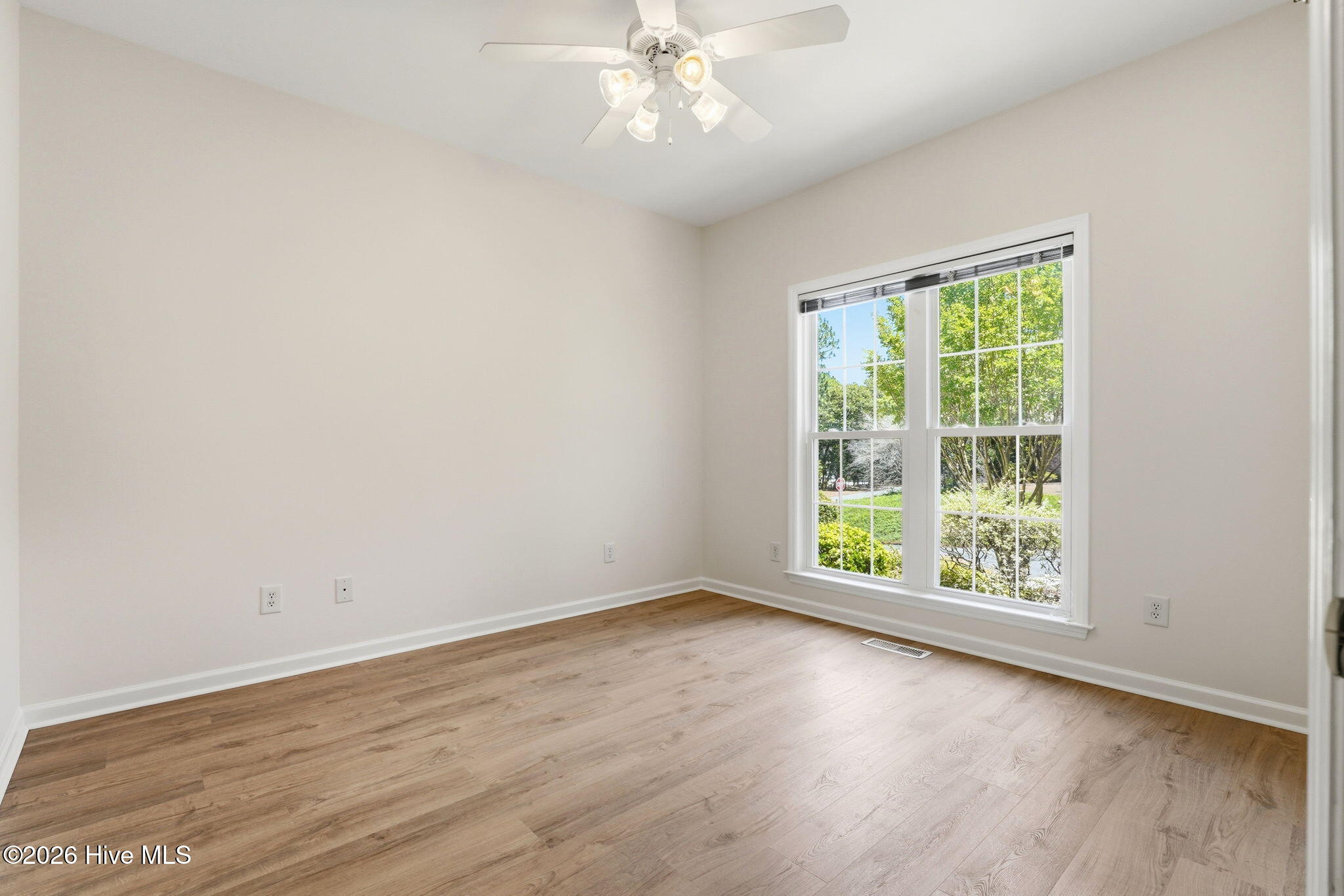 190 Canter Lane Property Photo 24
