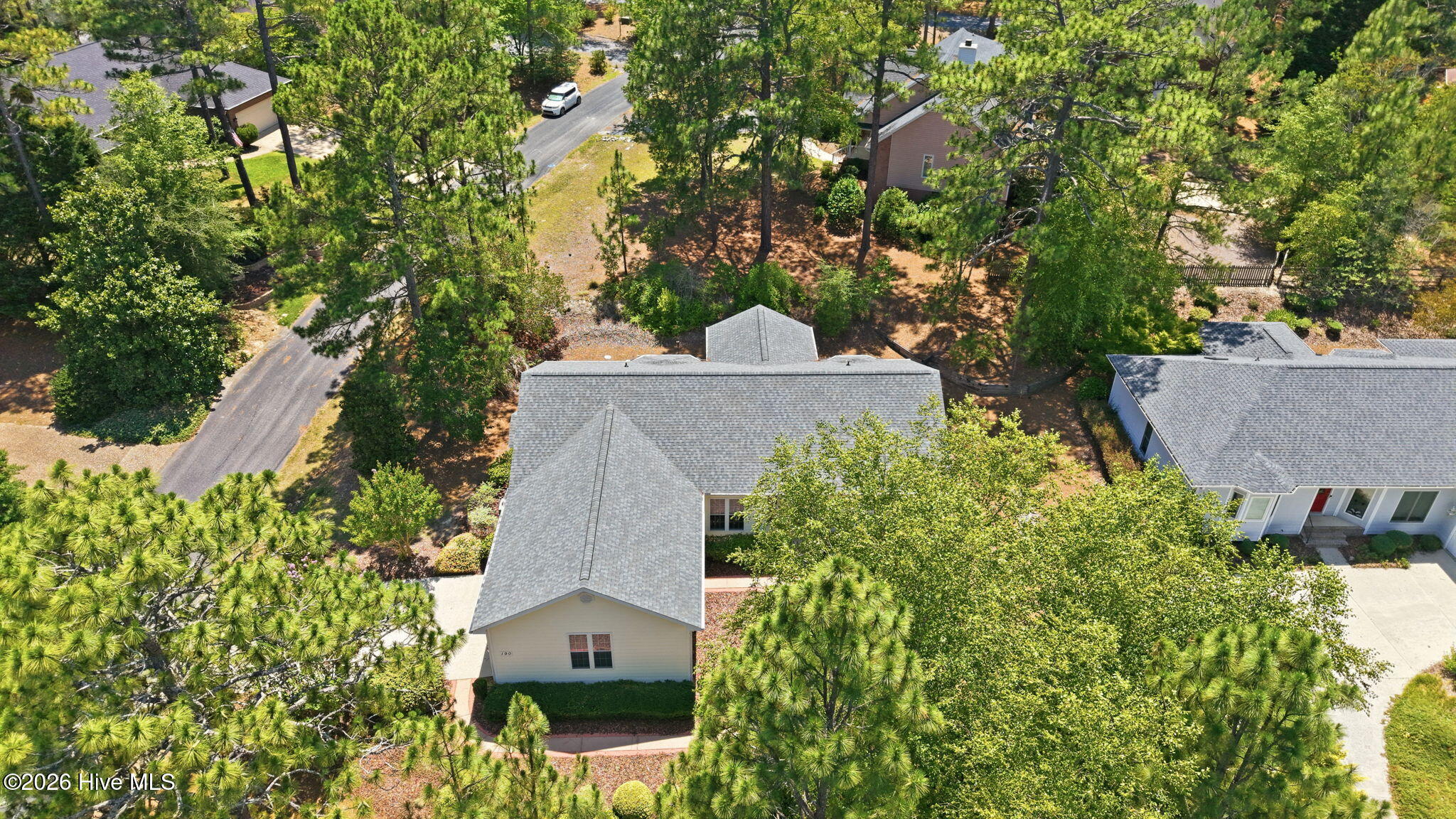 190 Canter Lane Property Photo 34