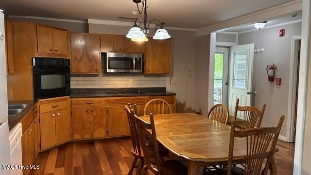 17 Moore Street Property Photo 6