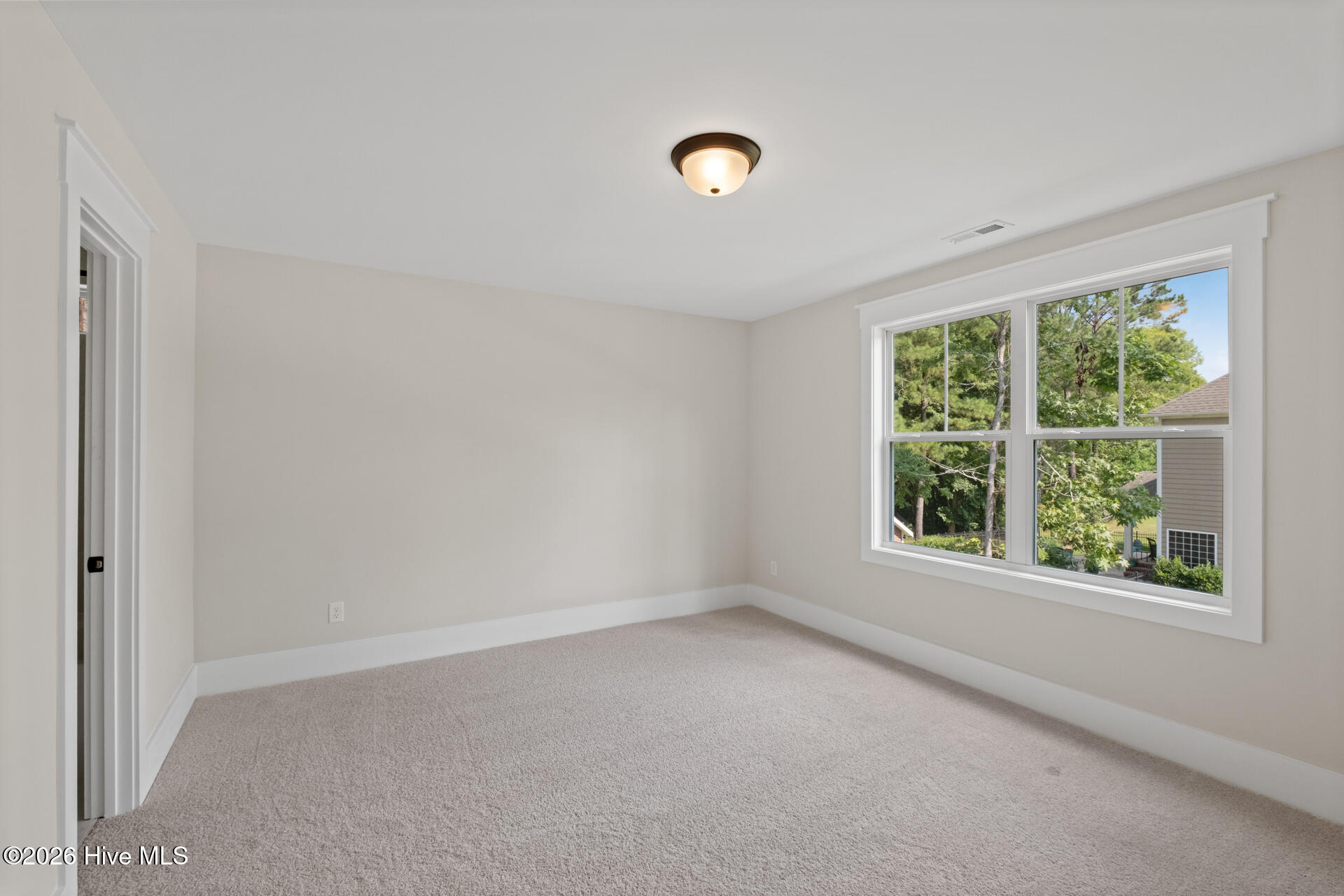 222 Iris Way Property Photo 27